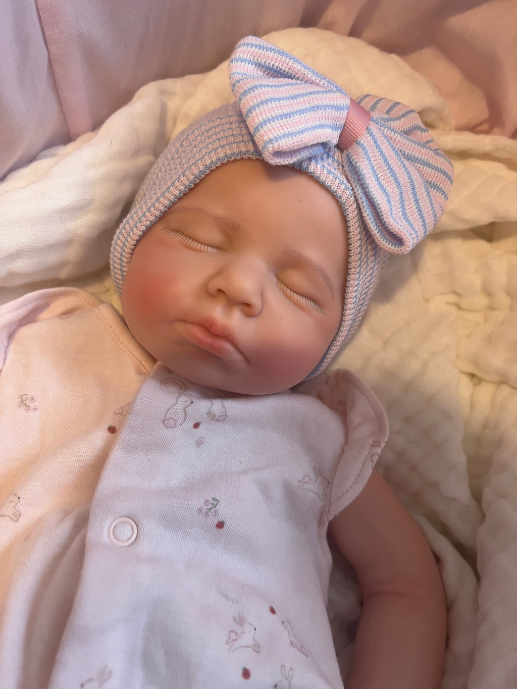 Realistic Silicone Baby Girl Doll – 45cm, Squishy & Floppy with Accessories