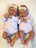 Realistic Reborn Baby Twin Dolls – 47cm Soft Cloth Body with Vinyl Limbs & Accessories