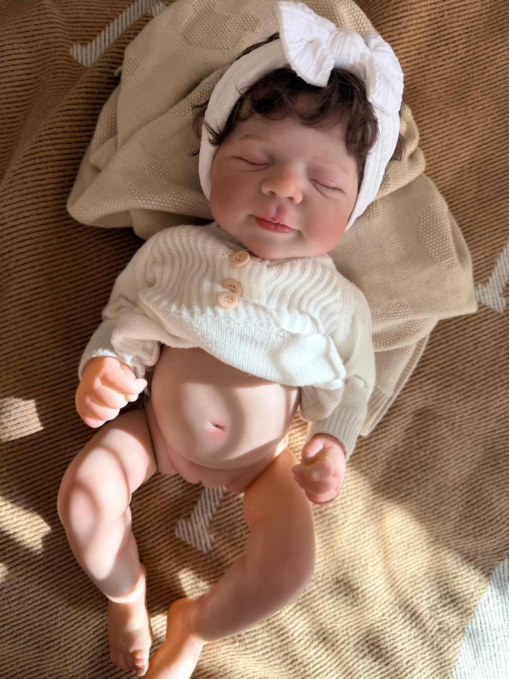 Realistic Full Vinyl Reborn Style Baby Girl – 47cm with Accessories