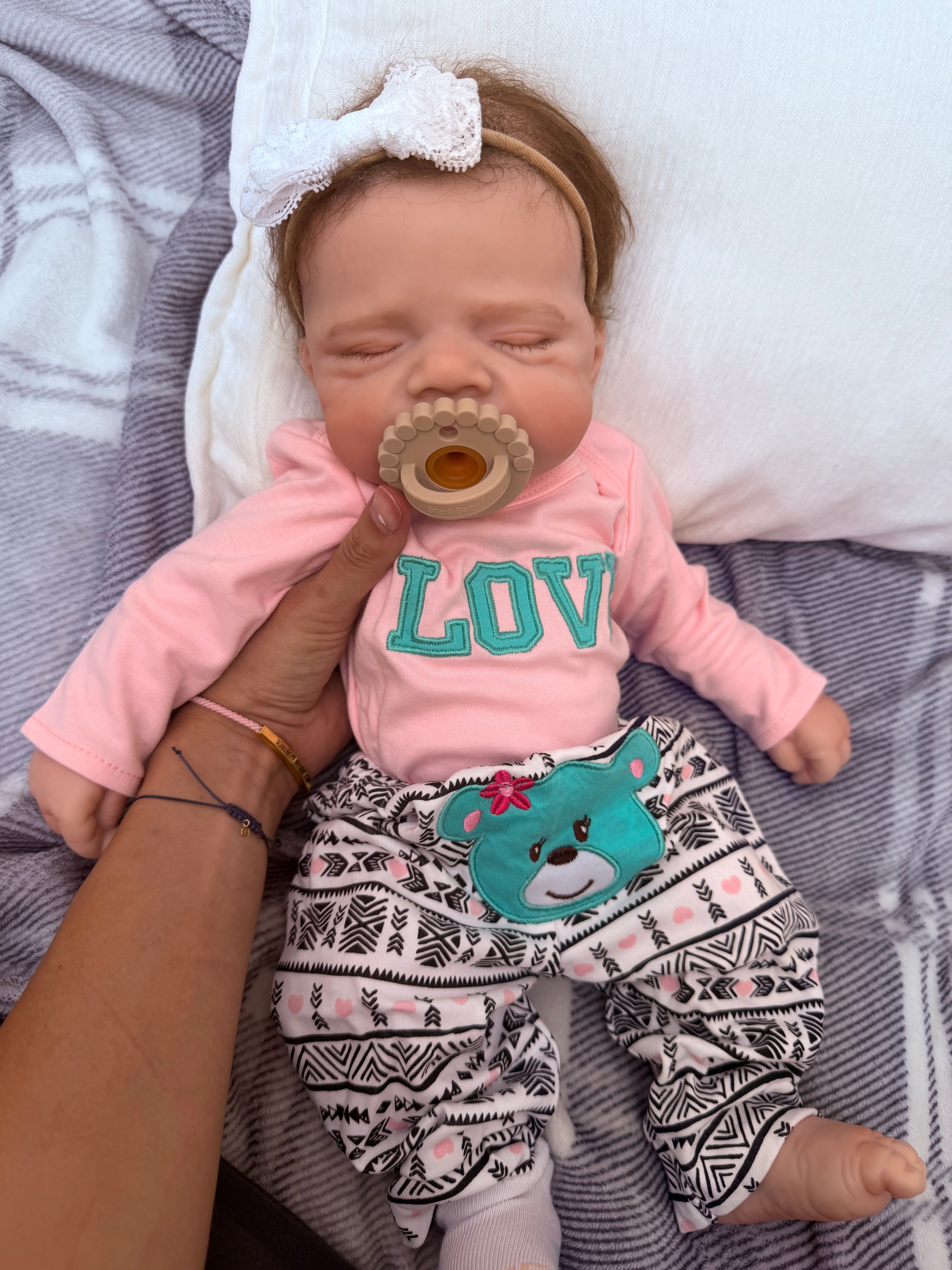 MIA - Realistic 100% Silicone Reborn Baby Doll 47cm, Squishy & Floppy