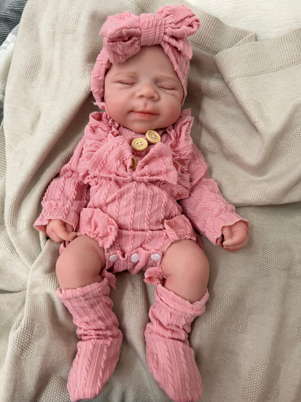 MIA - Realistic 100% Silicone Reborn Baby Doll 47cm, Squishy & Floppy