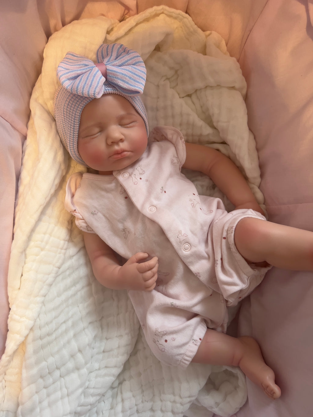 Realistic Silicone Baby Girl Doll – 45cm, Squishy & Floppy with Accessories