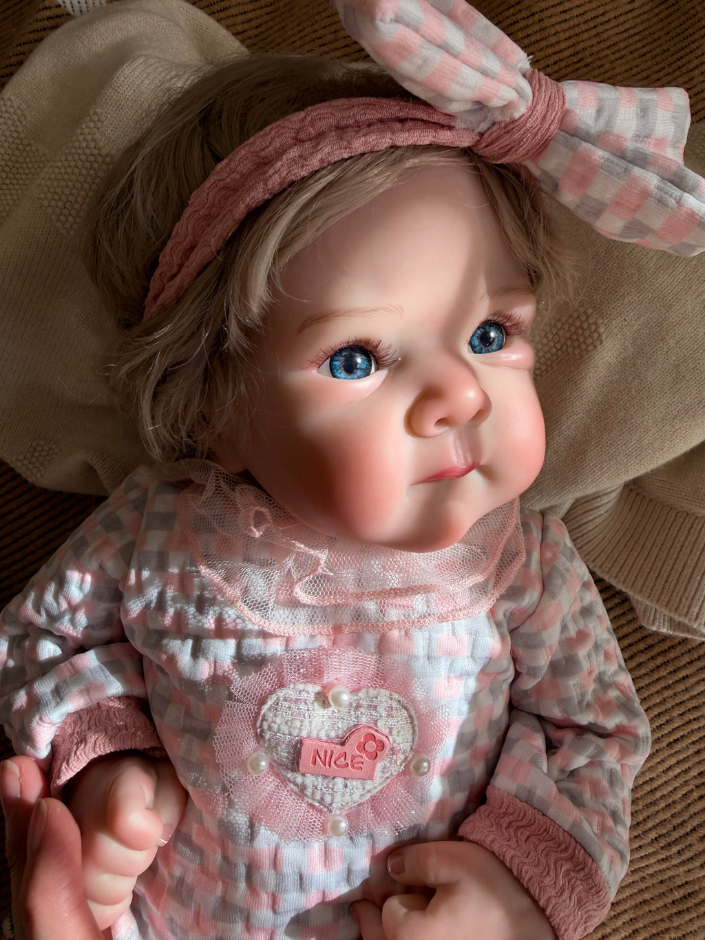 Realistic Reborn Baby Doll – 47cm Soft Cloth Body with Vinyl Limbs & Accessories
