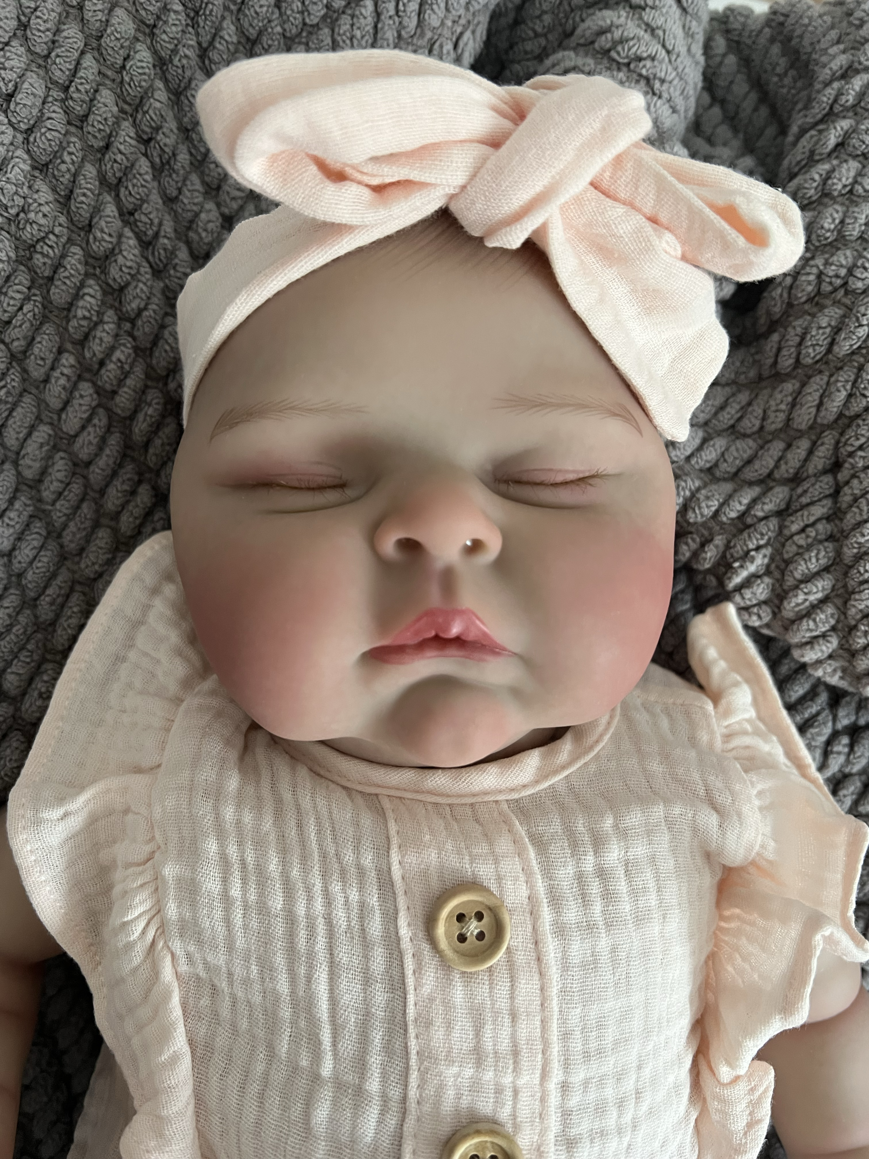 Realistic Reborn Baby Doll – 47cm Soft Cloth Body with Vinyl Limbs & Accessories