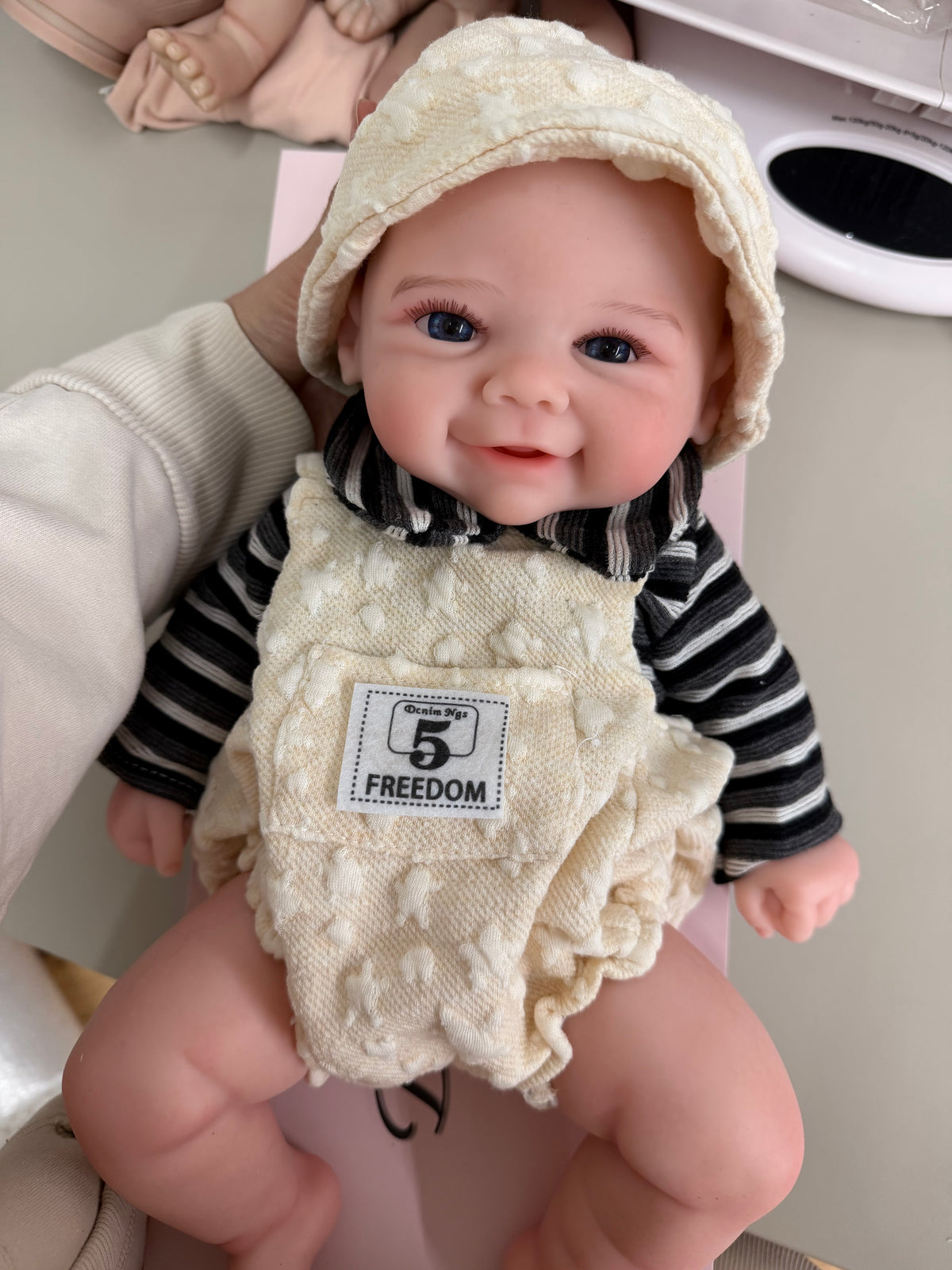 47cm Floppy Full Body Silicone Reborn Baby Girl – ROMI | Dollsy