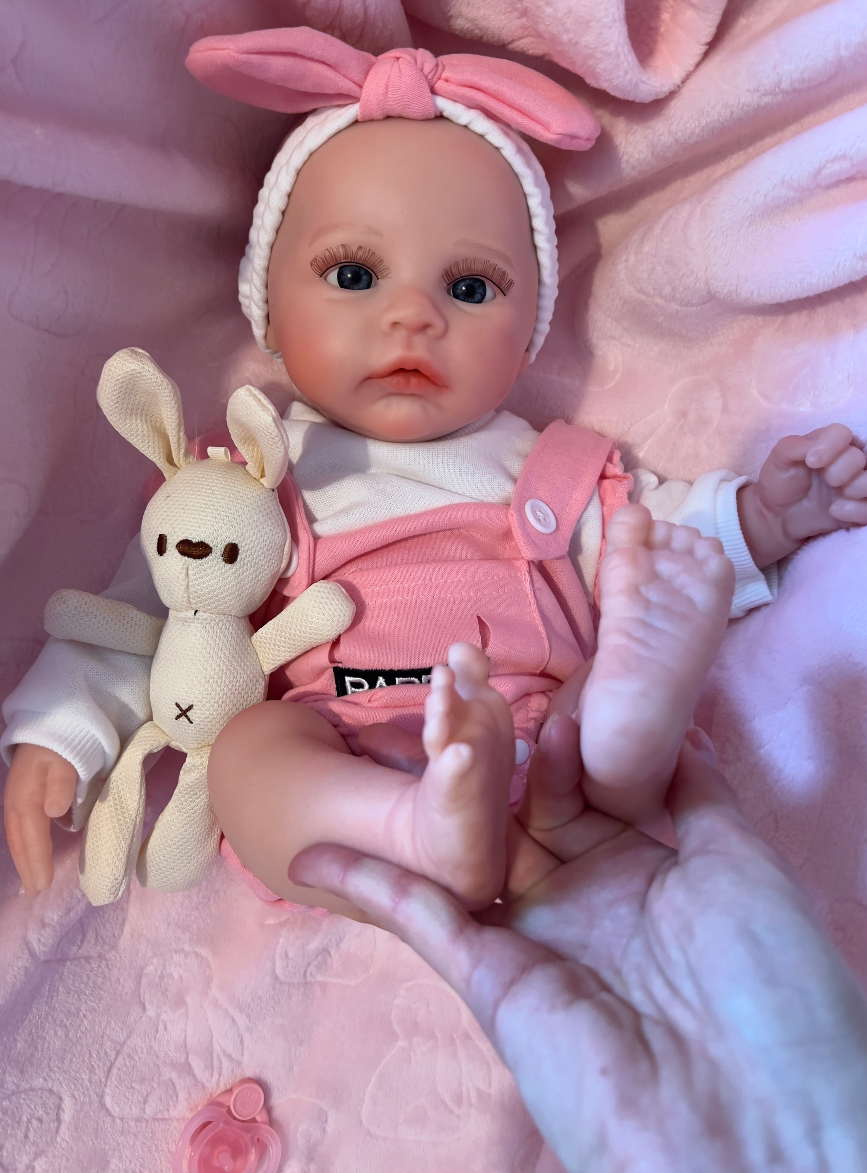 KIM - Realistic 100% Silicone Reborn Baby Doll 47cm, Squishy & Floppy