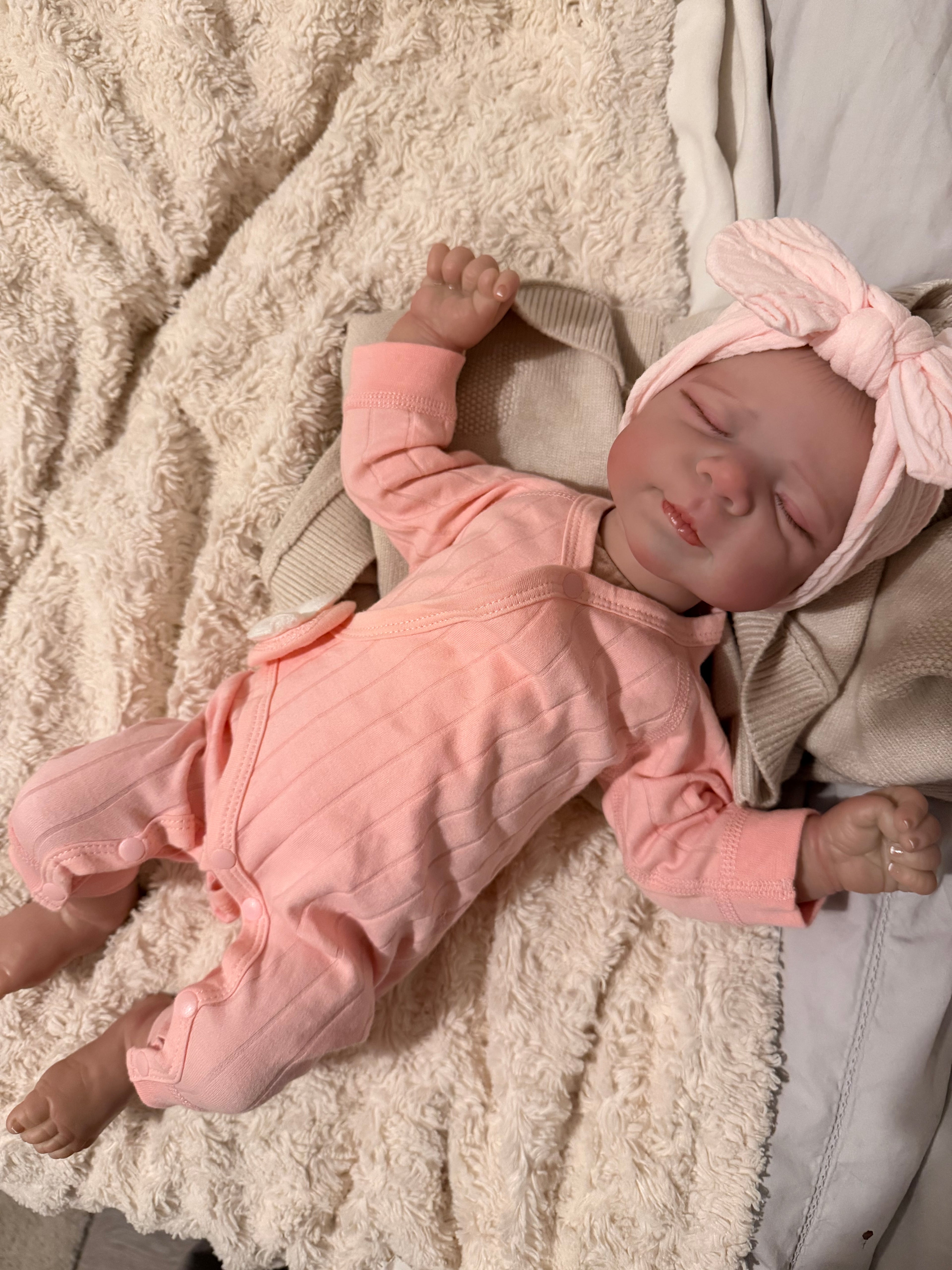 Weighted Reborn Doll – Realistic Feel & Comforting Design