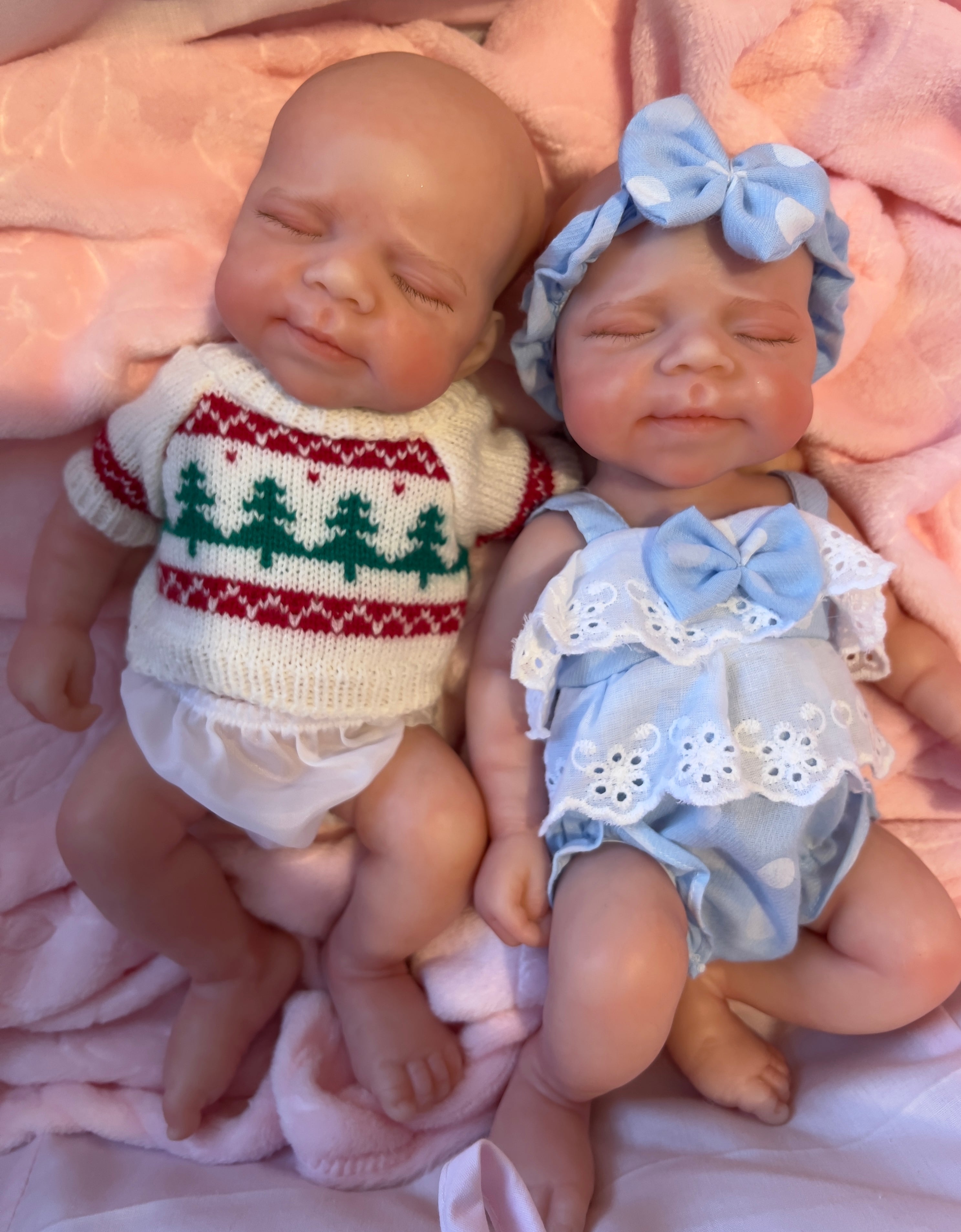 Realistic Silicone Baby Doll Twins Boy and Girl– 33cm, Squishy & Floppy