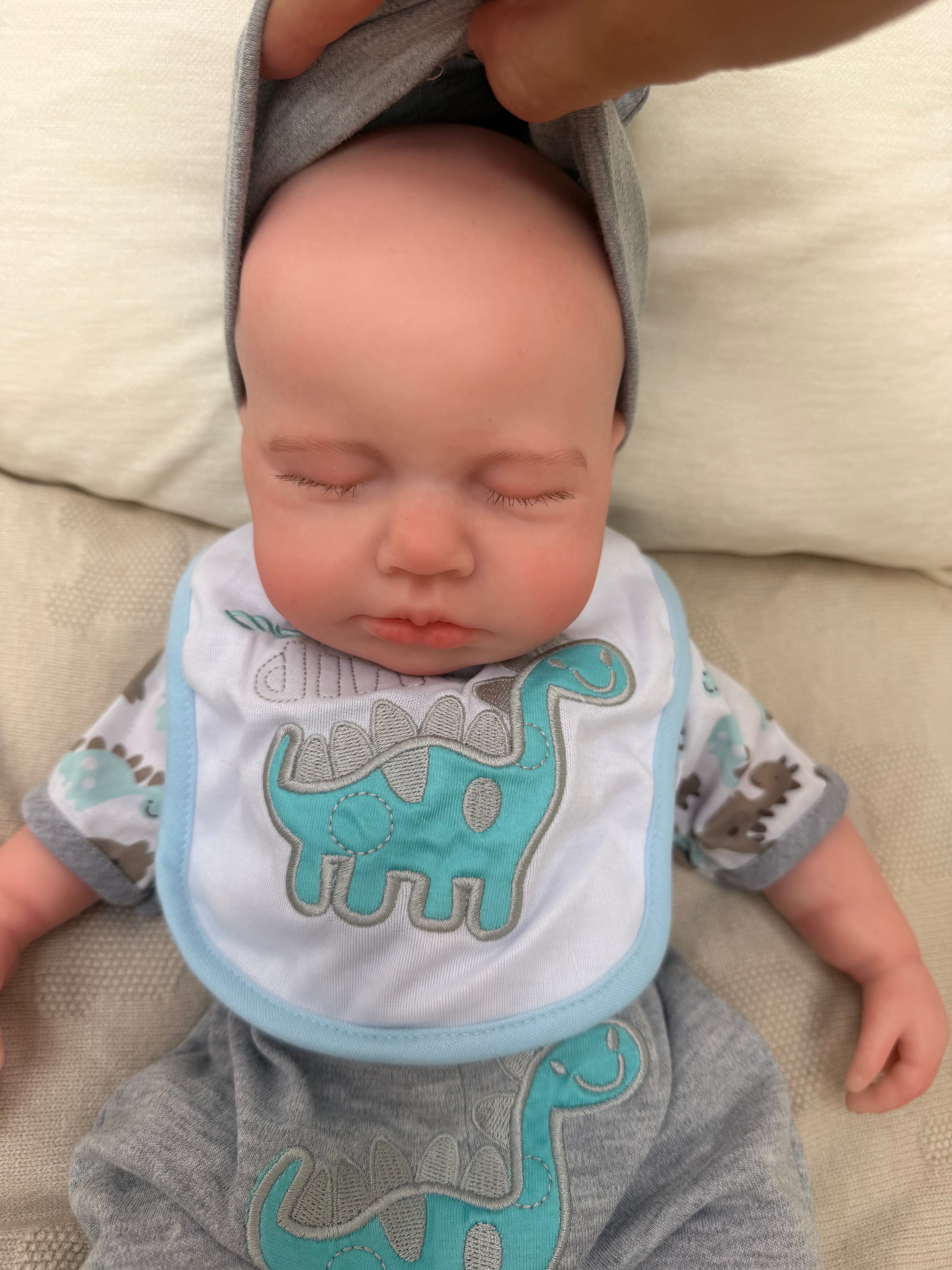 LEO - Realistic 100% Silicone Reborn Baby Doll Boy 47cm, Squishy & Floppy