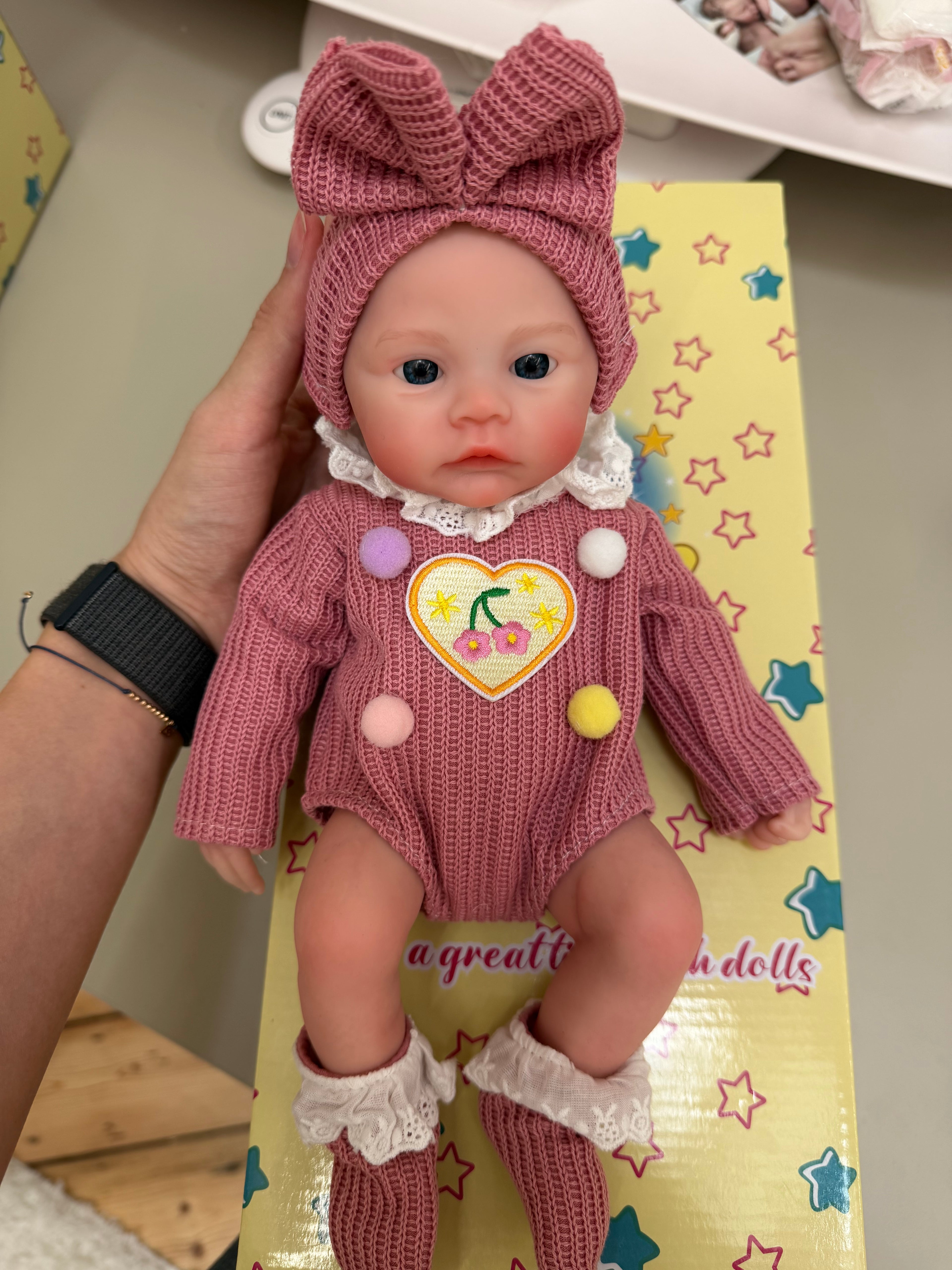 Mini KIM - Realistic 100% Silicone Reborn Baby Doll 33cm, Squishy & Floppy
