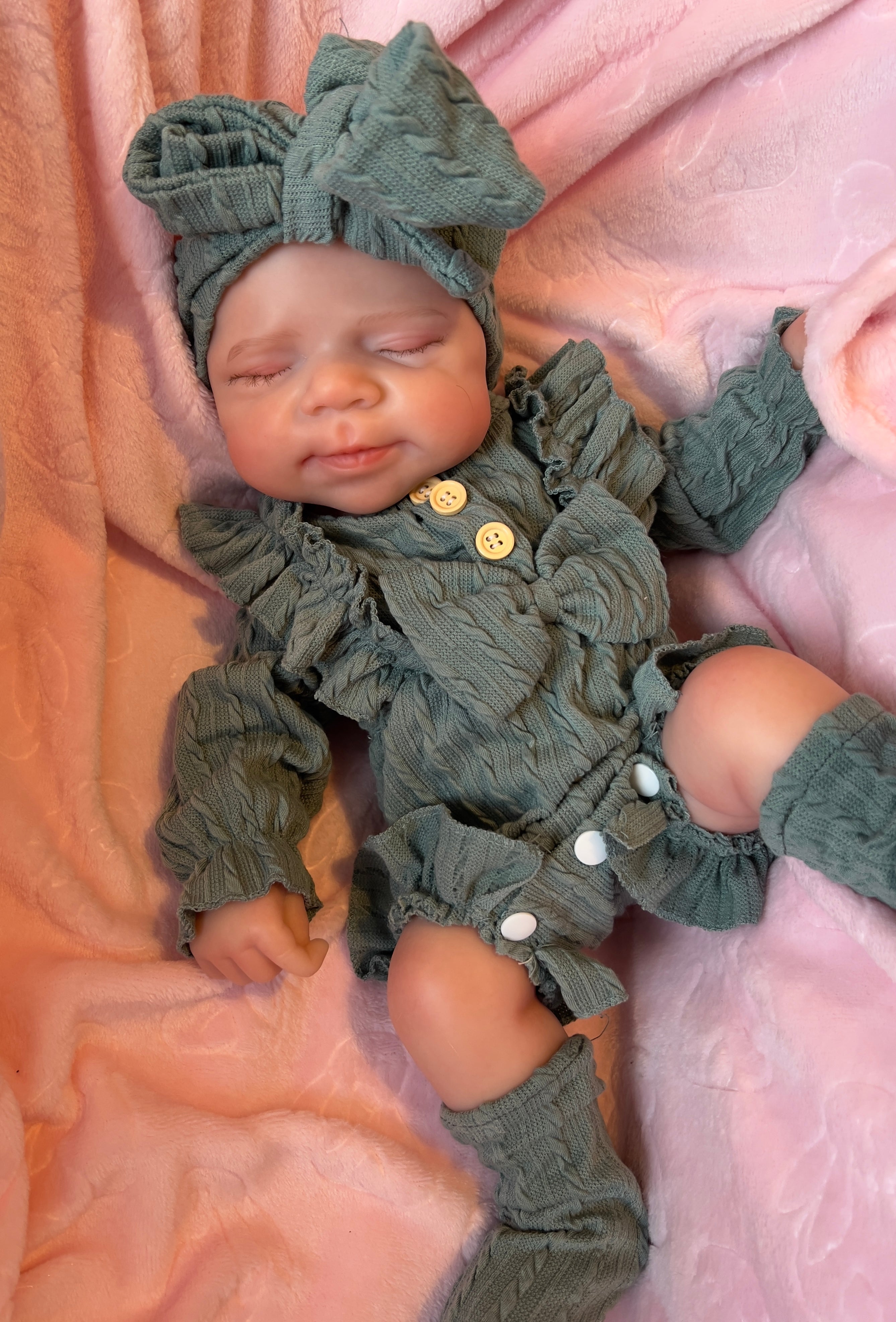 Realistic Silicone Baby Girl Doll – 47cm, Squishy & Floppy with Accessories