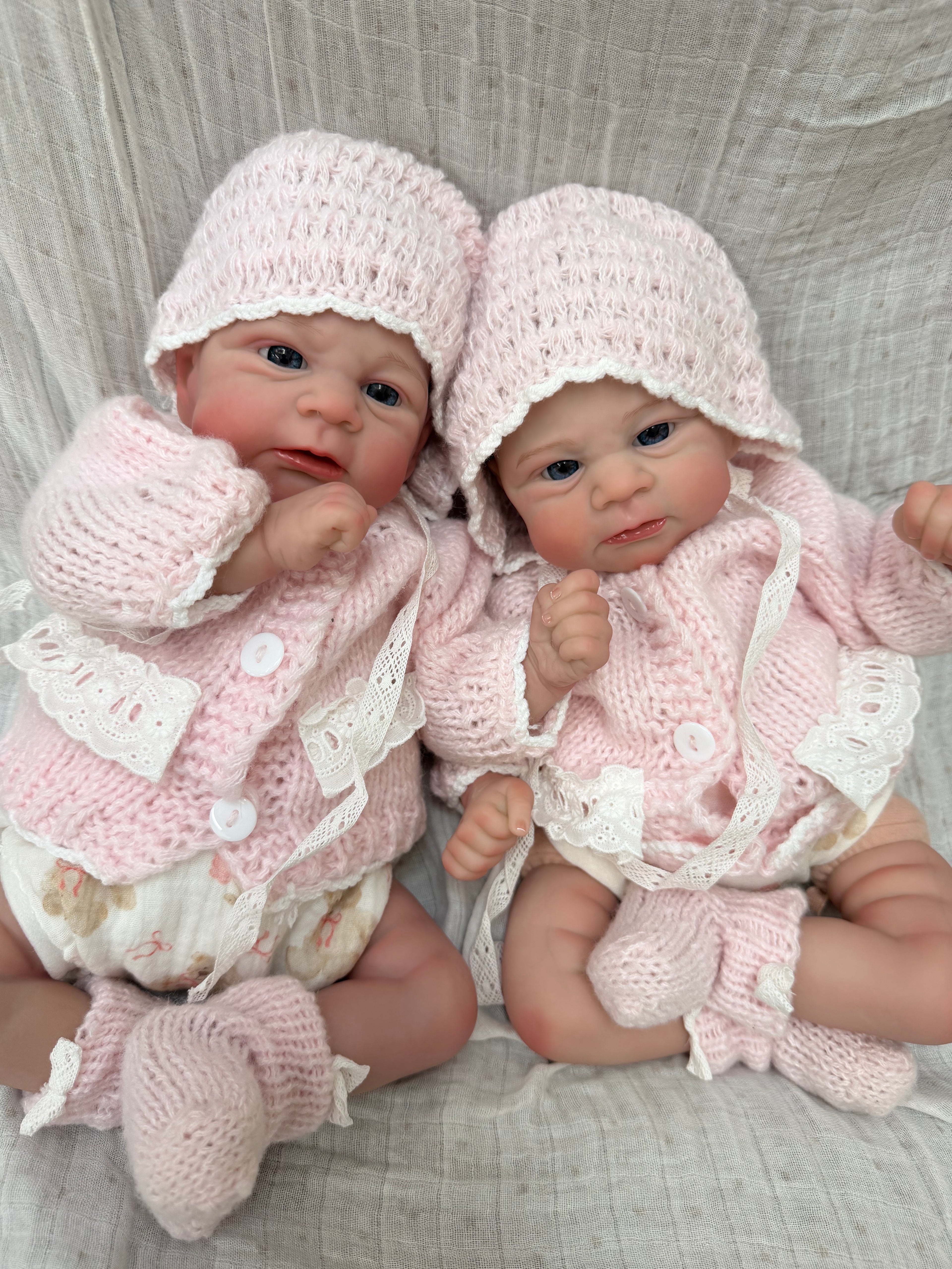 Weighted Reborn Doll Twins – Realistic Feel & Comforting Design