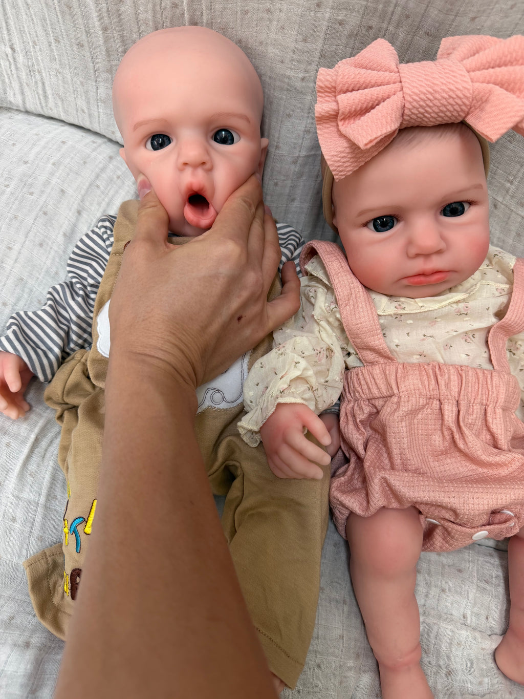 47cm Open-Eyed Full Body Silicone Reborn Baby Twins – ISABELLA & OLIVER | Dollsy
