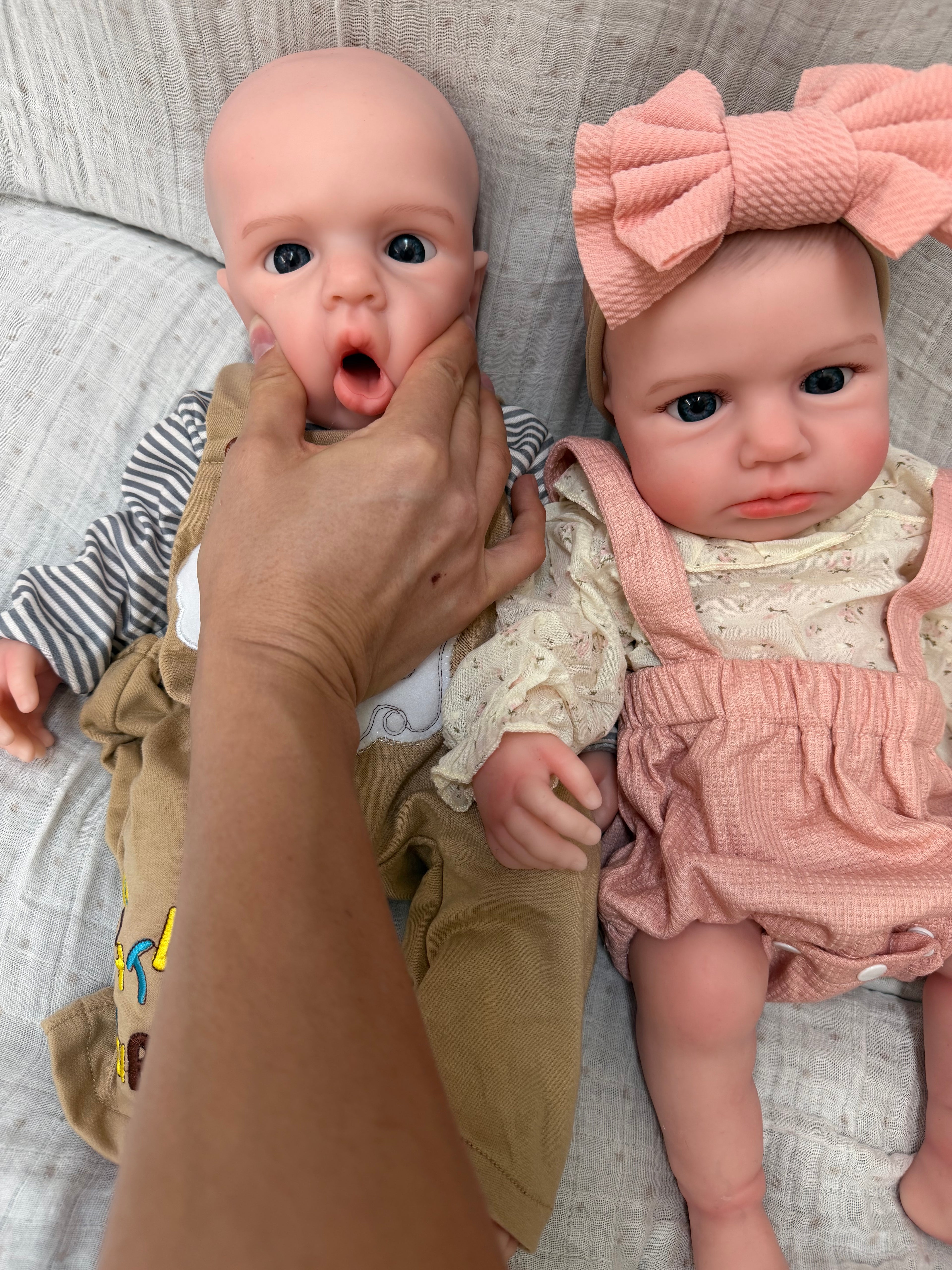47cm Open-Eyed Full Body Silicone Reborn Baby Twins – ISABELLA & OLIVER | Dollsy