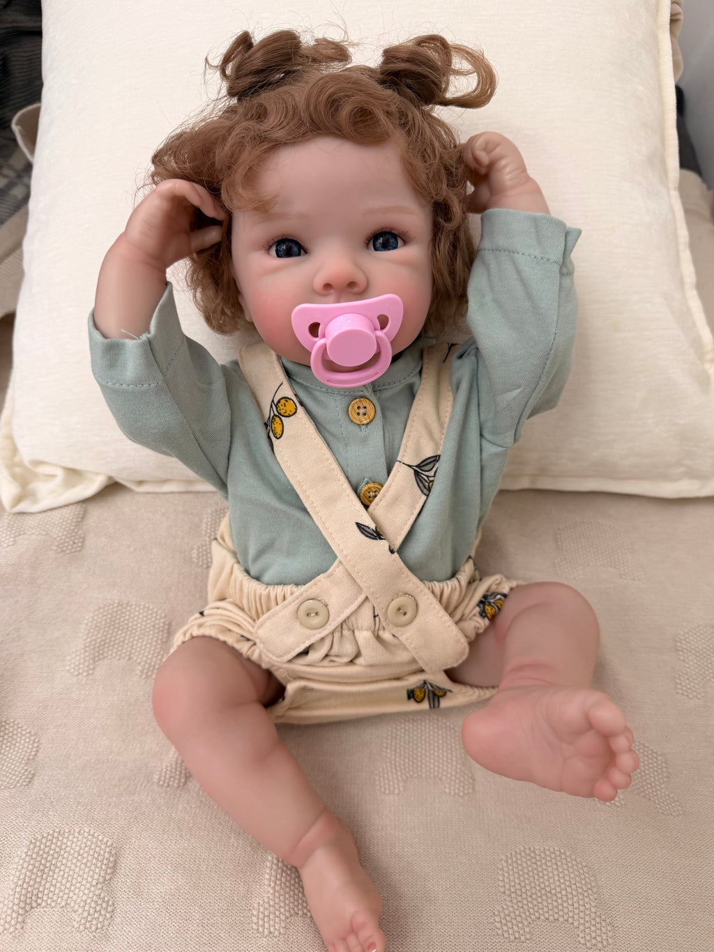 Realistic Full Vinyl Reborn Style Baby Girl – 47cm with Accessories