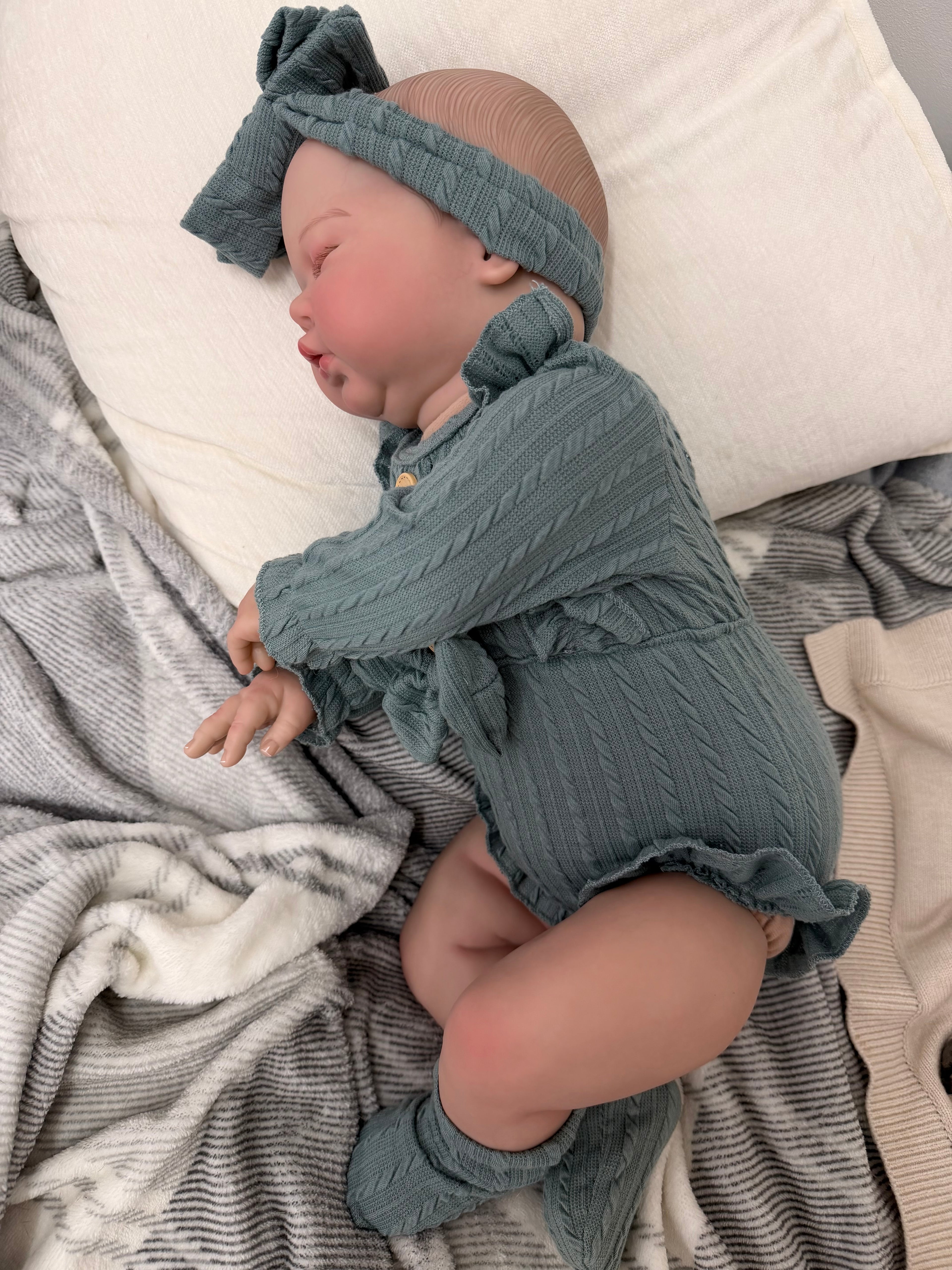 Weighted Reborn Doll – Realistic Feel & Comforting Design