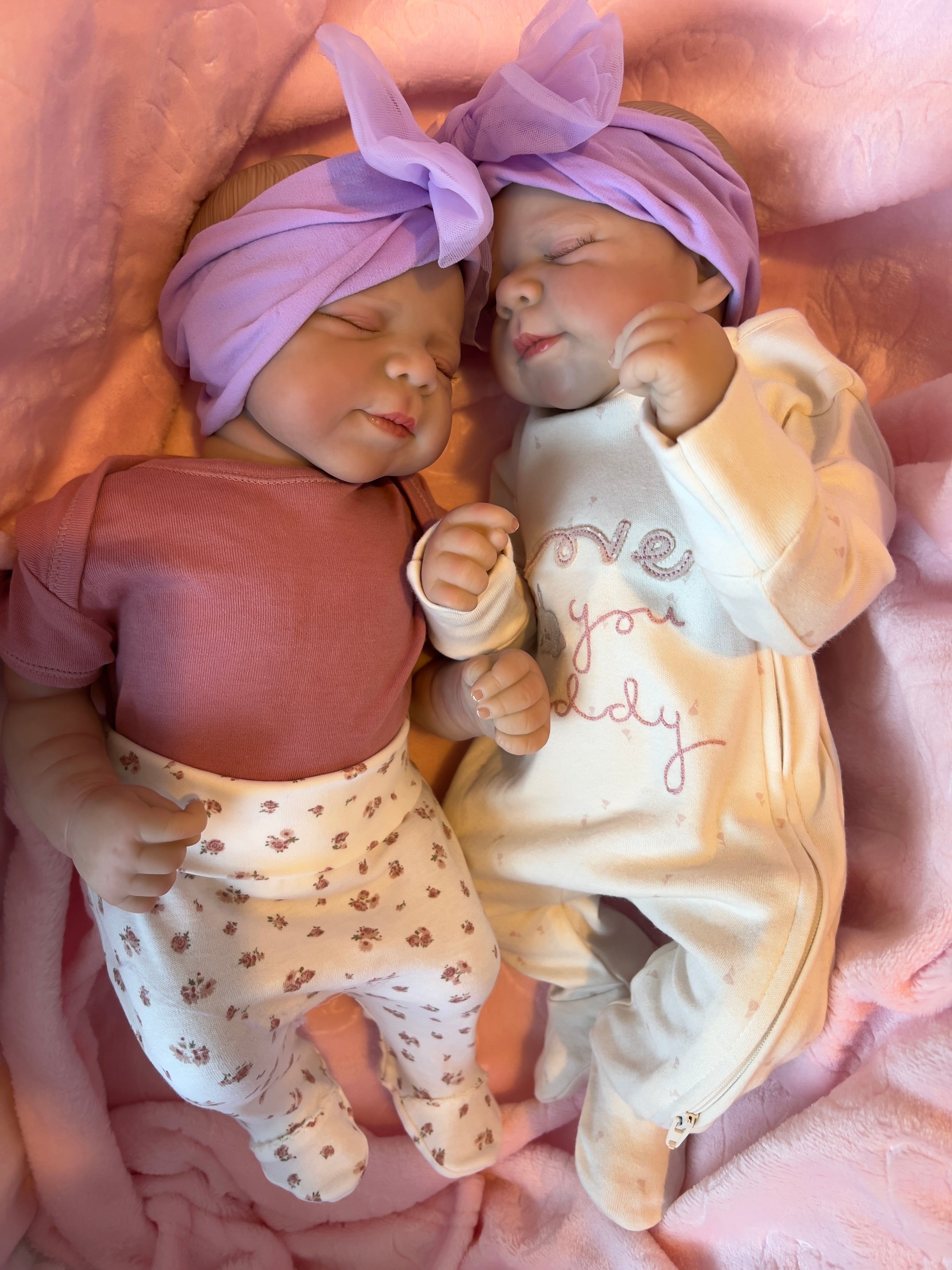 Weighted Reborn Doll Twins – Realistic Feel & Comforting Design