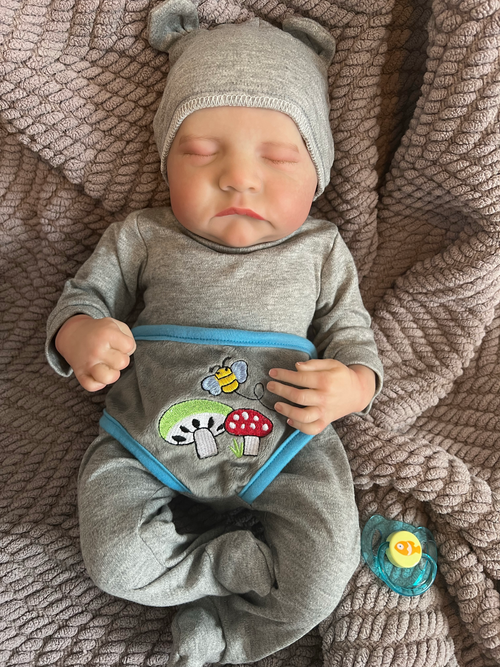 Realistic Full Vinyl Reborn Style Baby Boy – 47cm with Accessories