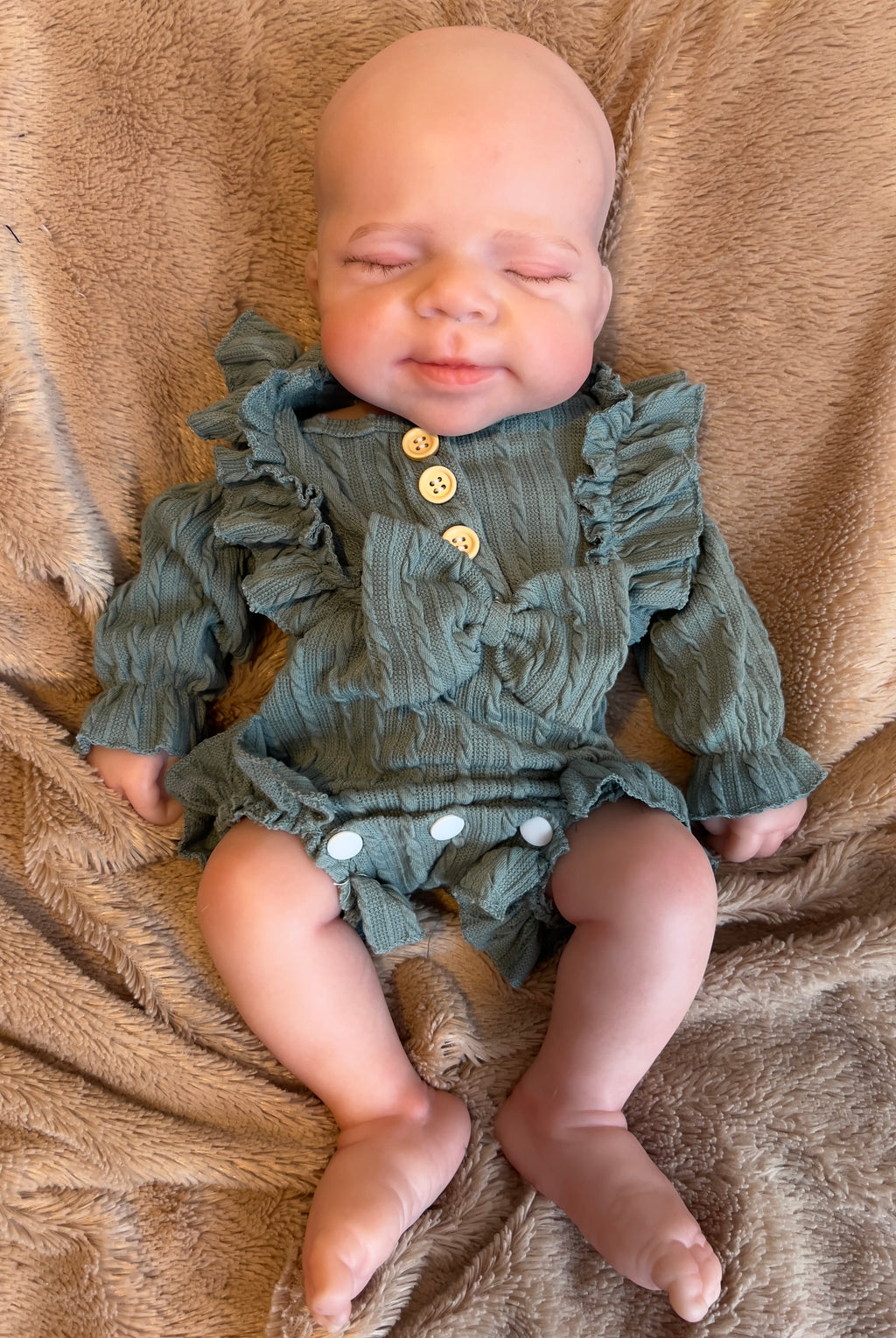 Realistic Silicone Baby Girl Doll – 47cm, Squishy & Floppy with Accessories