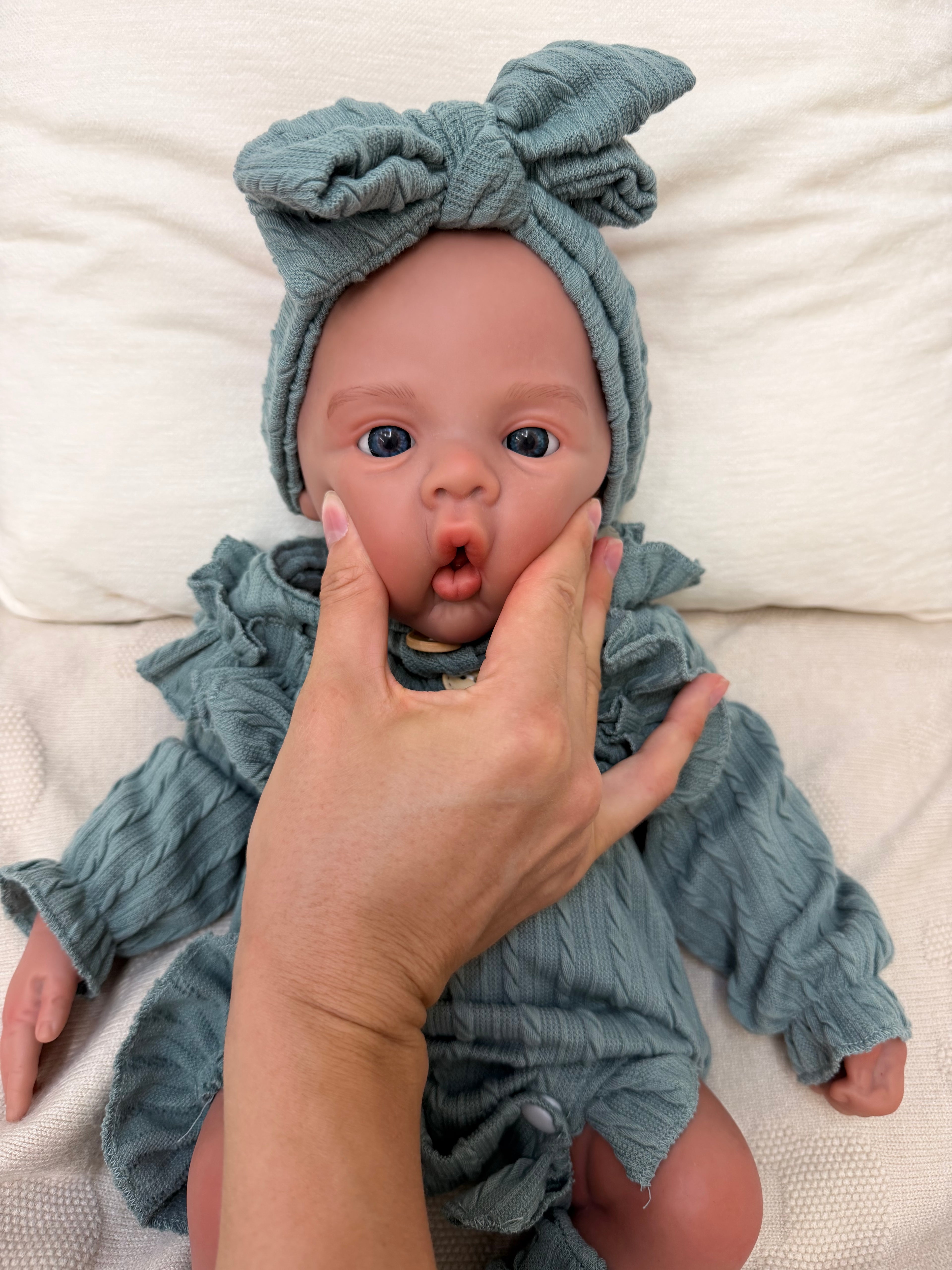 KIM - (Dark Skin) Realistic 100% Silicone Reborn Baby Doll 47cm, Squishy & Floppy