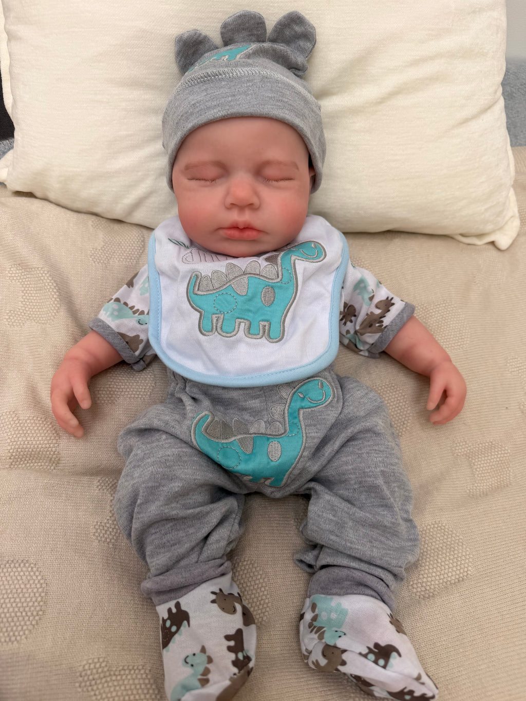 LEO - Realistic 100% Silicone Reborn Baby Doll Boy 47cm, Squishy & Floppy