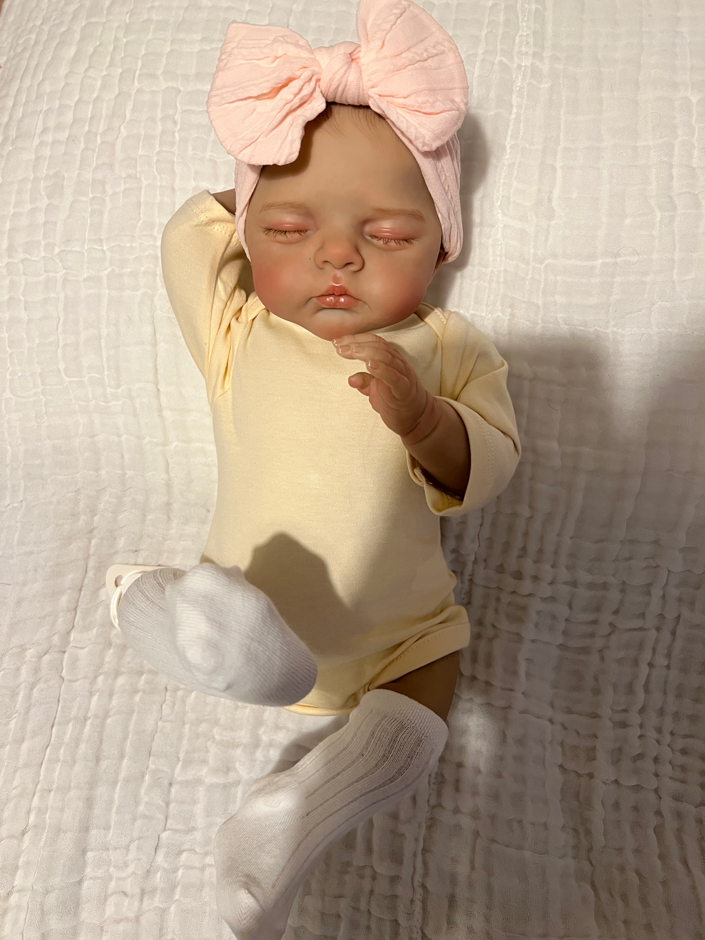 Realistic Reborn Baby Doll – 47cm Soft Cloth Body with Vinyl Limbs & Accessories