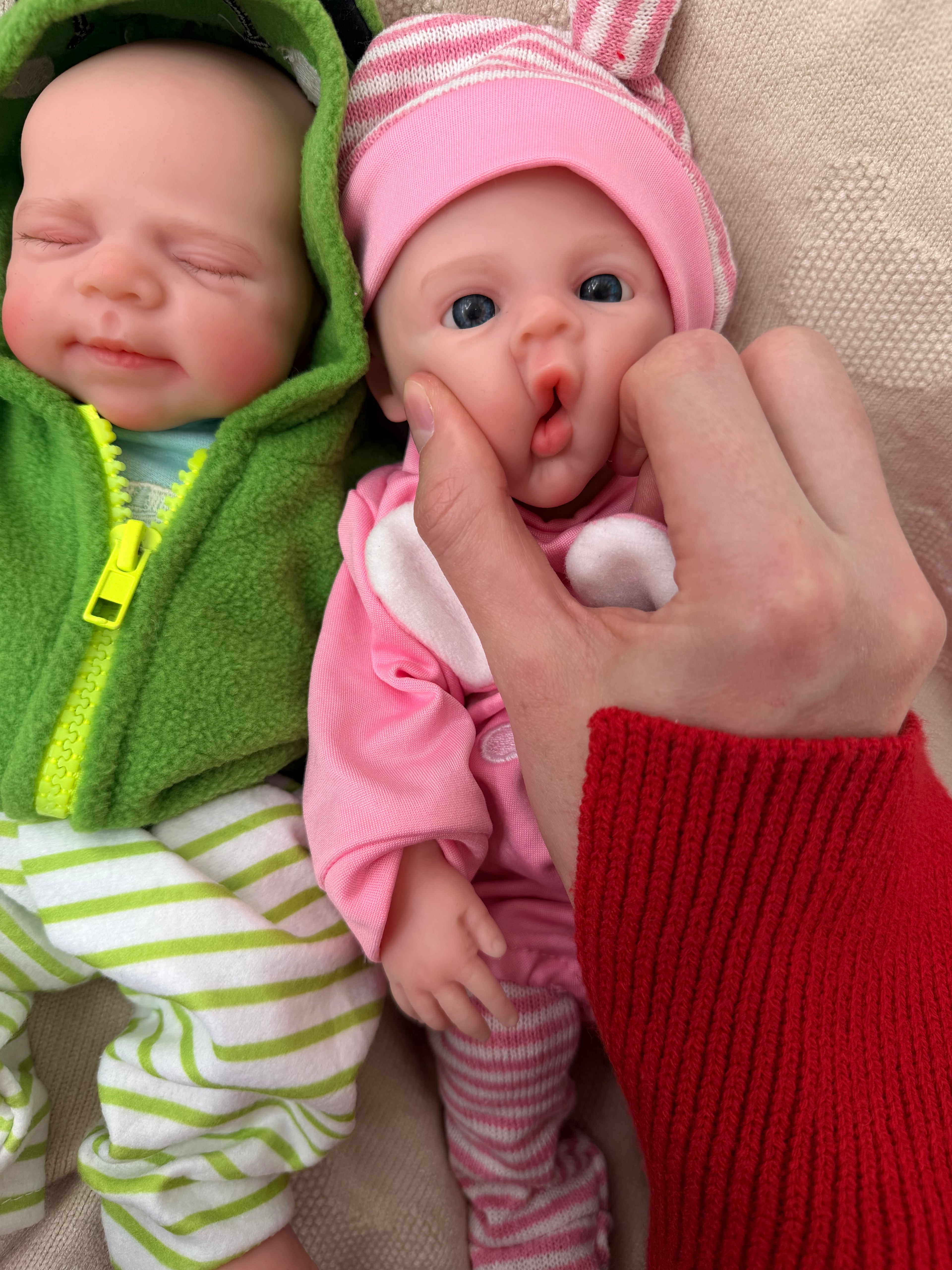 JACK & KIM - Realistic 100% Silicone Reborn Baby Dolls Twins 33cm, Squishy & Floppy