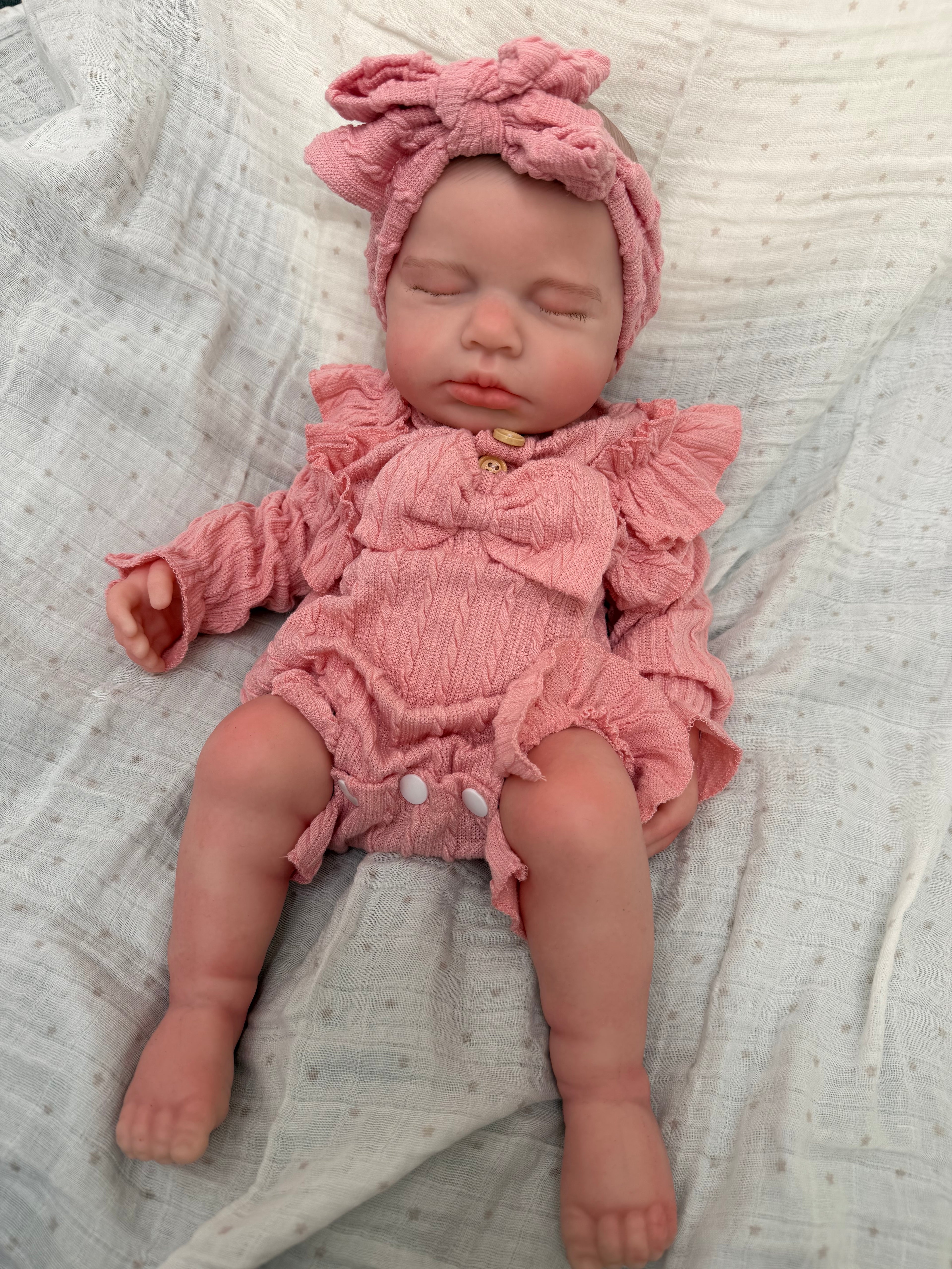 47cm Full Body Silicone Reborn Baby Girl with Painted Hair – Lucinda | Dollsy