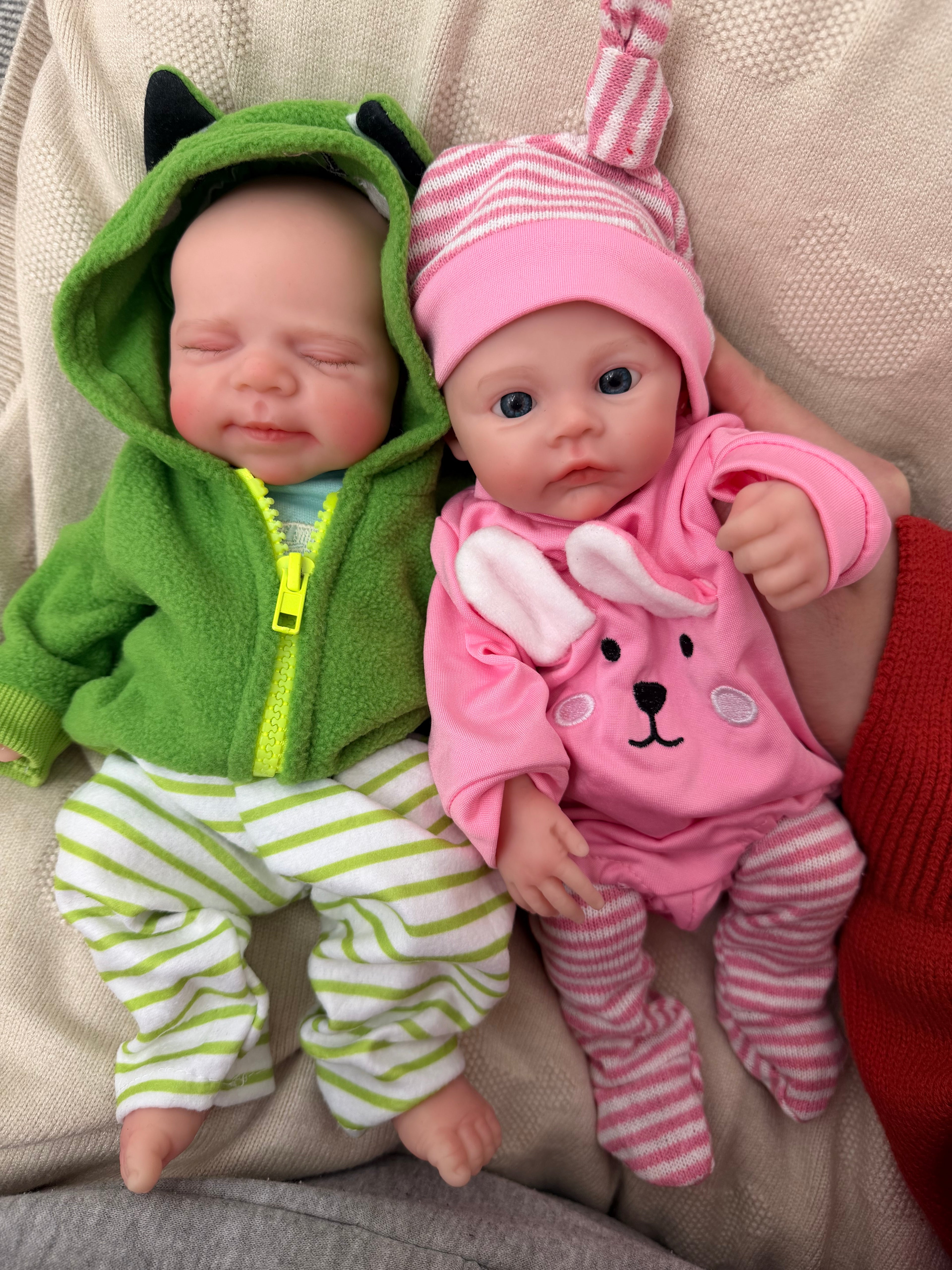 JACK & KIM - Realistic 100% Silicone Reborn Baby Dolls Twins 33cm, Squishy & Floppy