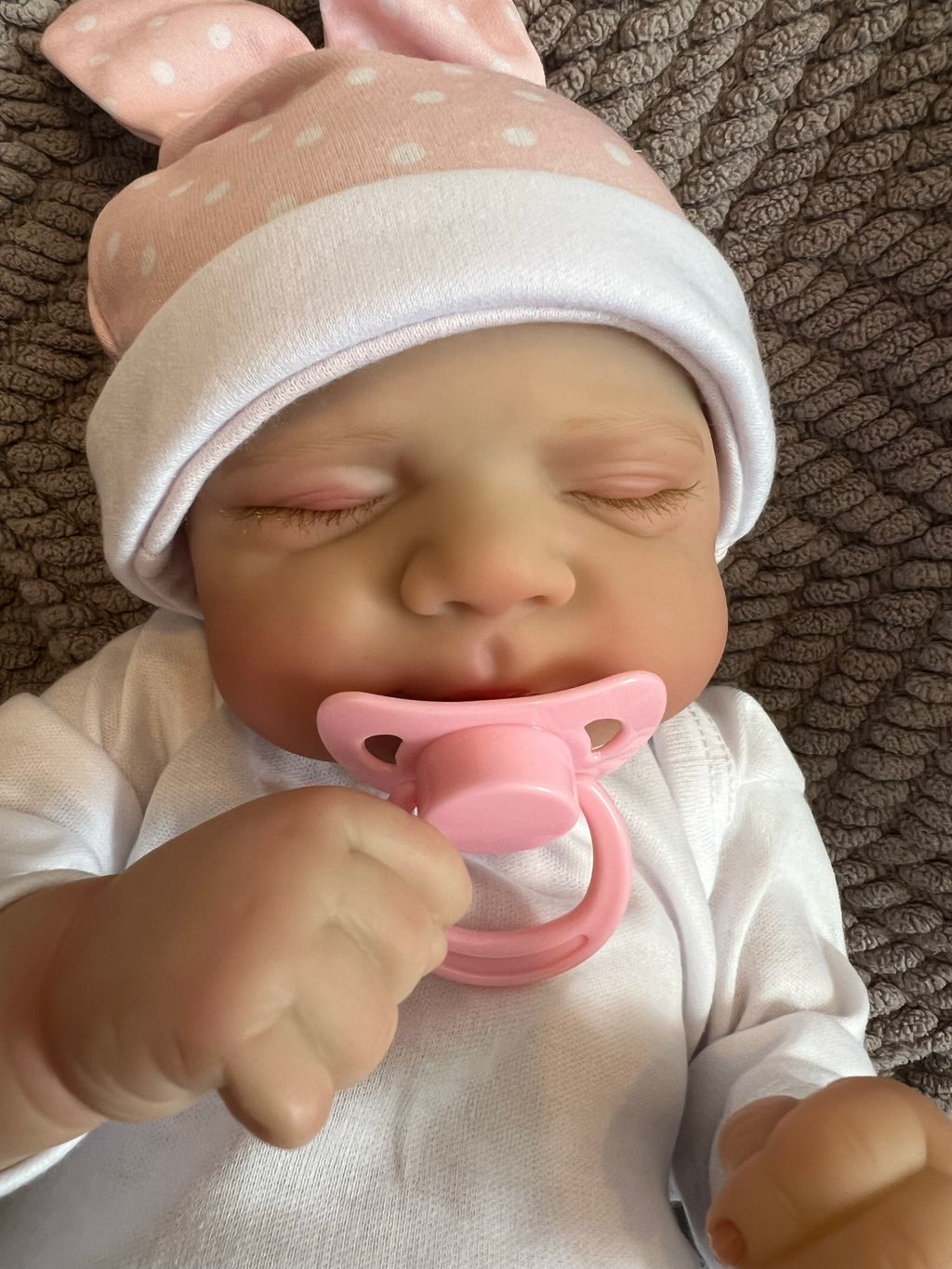 Realistic Reborn Baby Doll – 47cm Soft Cloth Body with Vinyl Limbs & Accessories