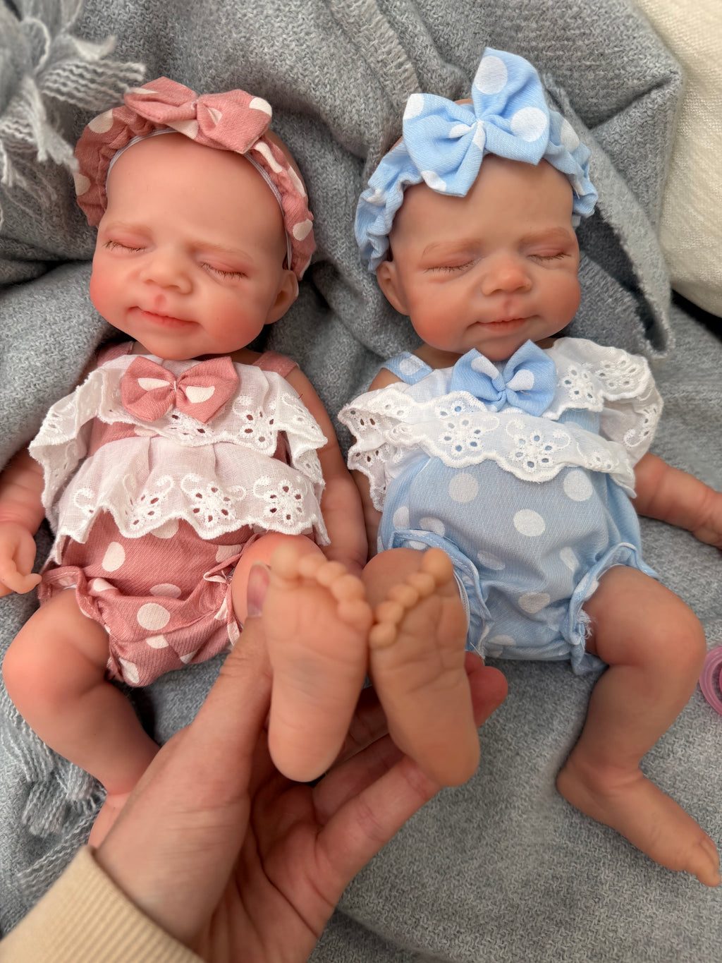 MIA & MIA- Realistic 100% Silicone Reborn Baby Dolls Twins 33cm, Squishy & Floppy