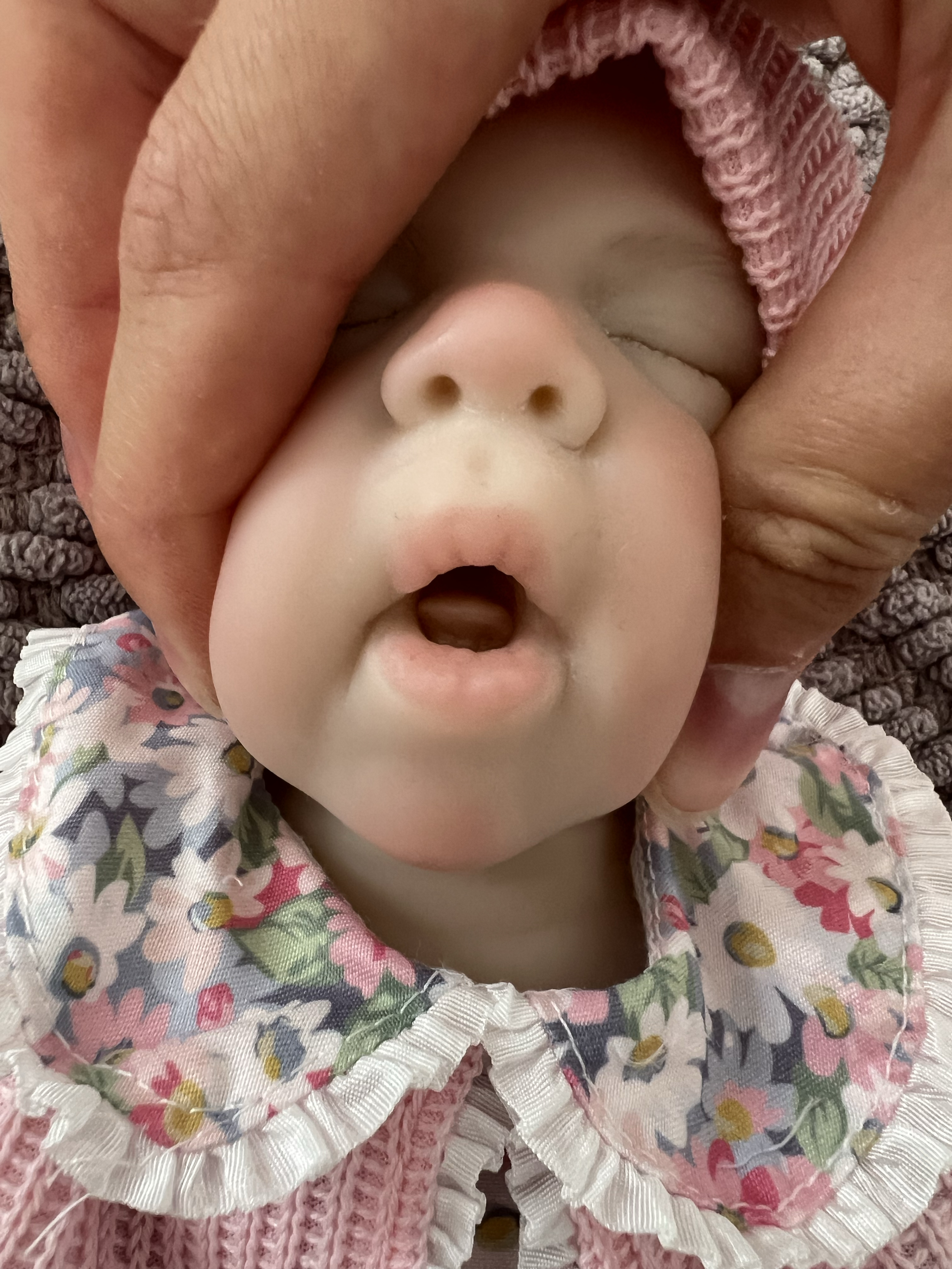 Realistic Silicone Baby Girl Doll – 33cm, Squishy & Floppy