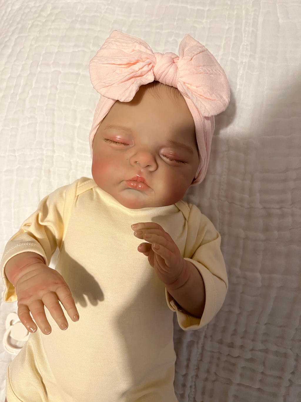 Realistic Reborn Baby Doll – 47cm Soft Cloth Body with Vinyl Limbs & Accessories