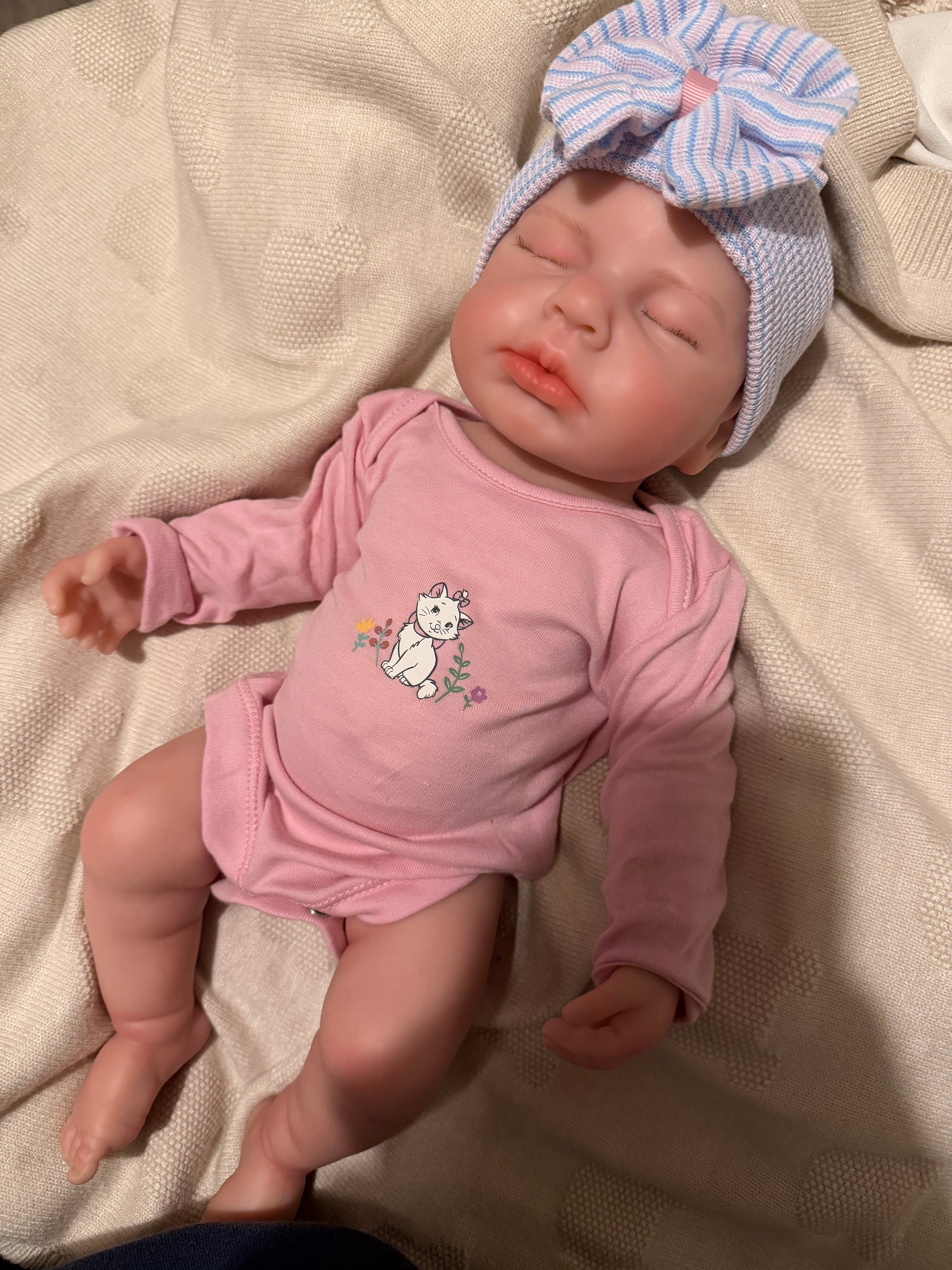 LUCINDA - Realistic 100% Silicone Reborn Baby Doll 47cm, Squishy & Floppy