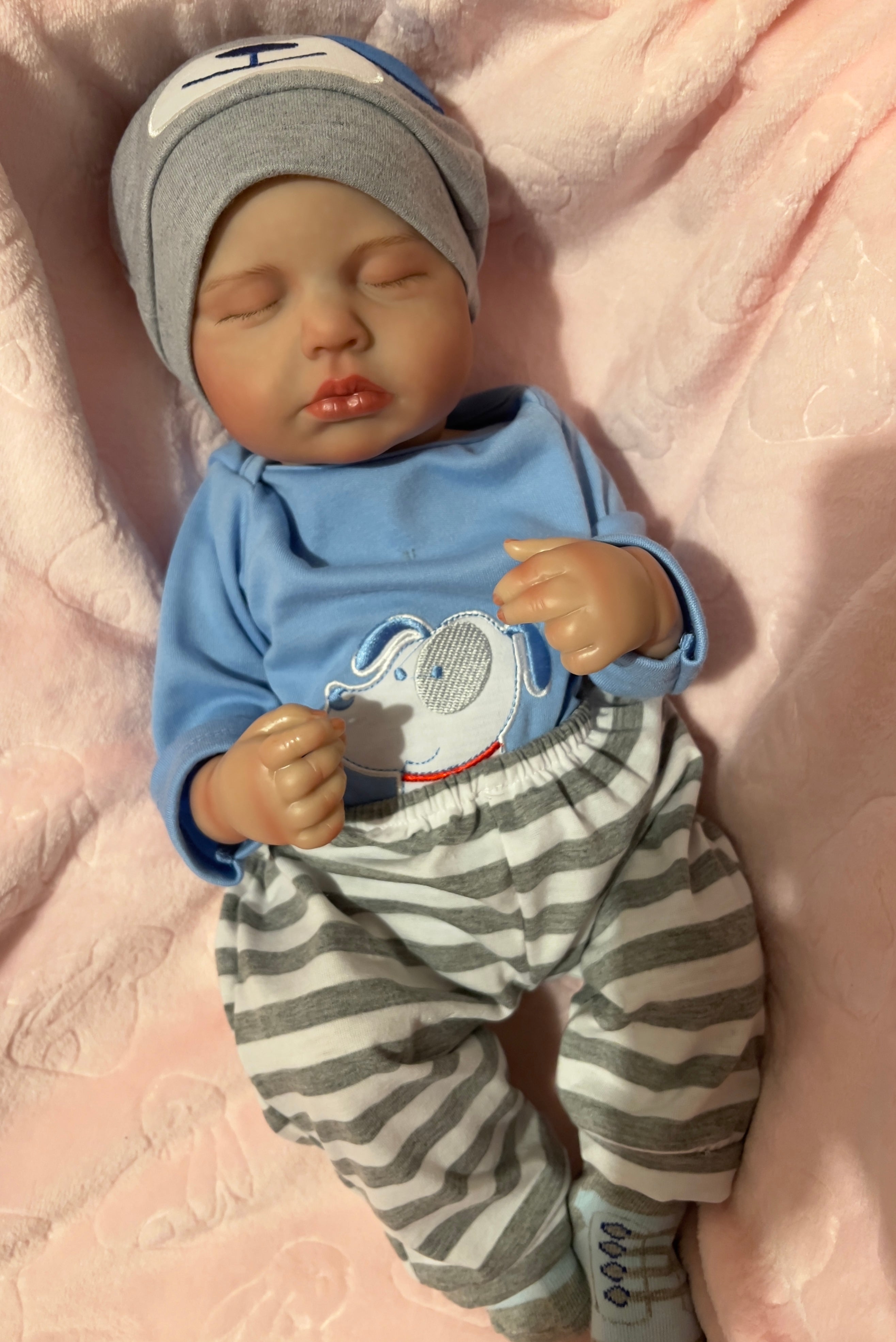 Realistic Full Vinyl Reborn Style Baby Boy – 47cm with Accessories