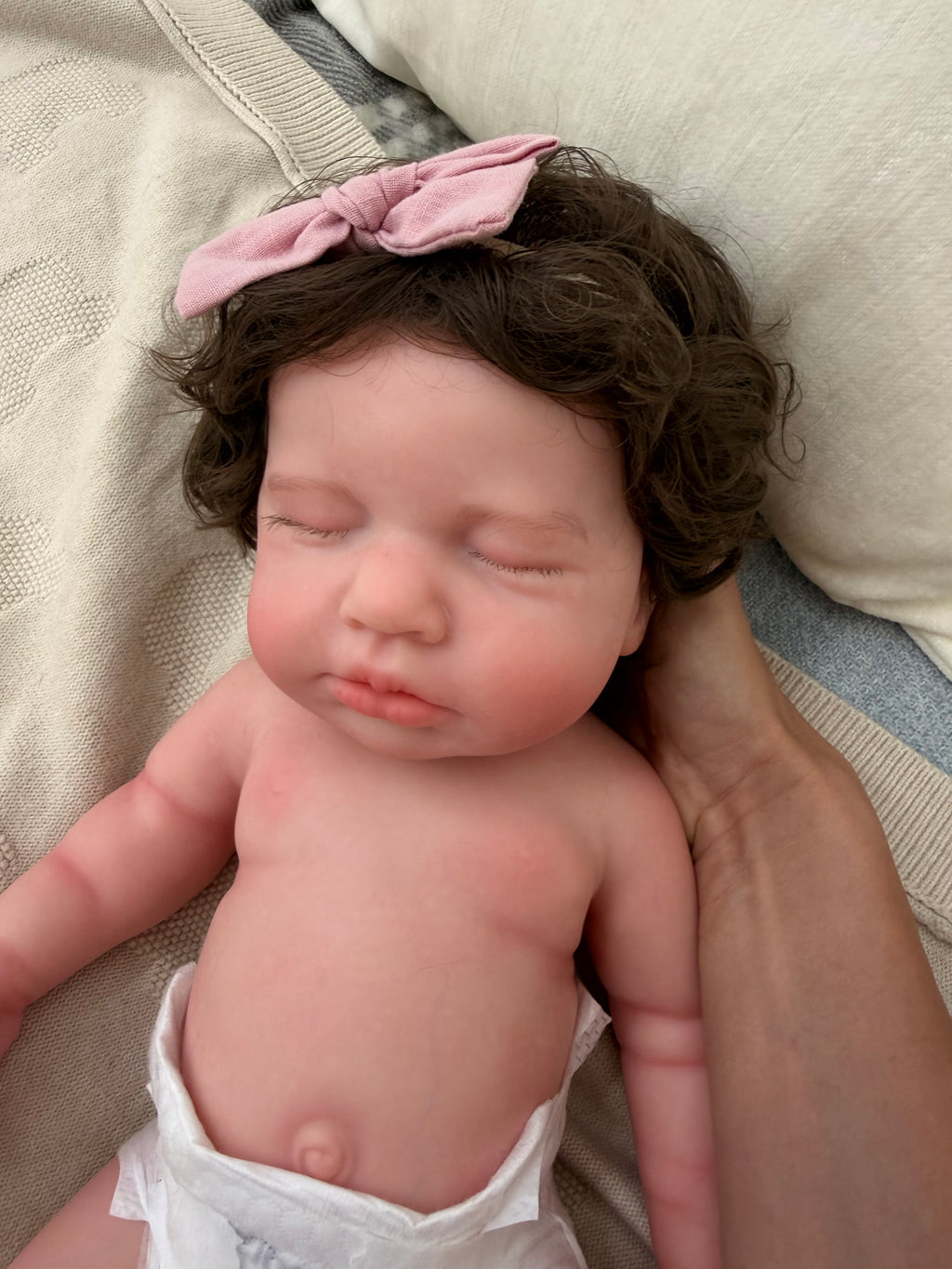 LUCINDA - (Hand-Rooted Nylon Hair)Realistic 100% Silicone Reborn Baby Doll 47cm, Squishy & Floppy