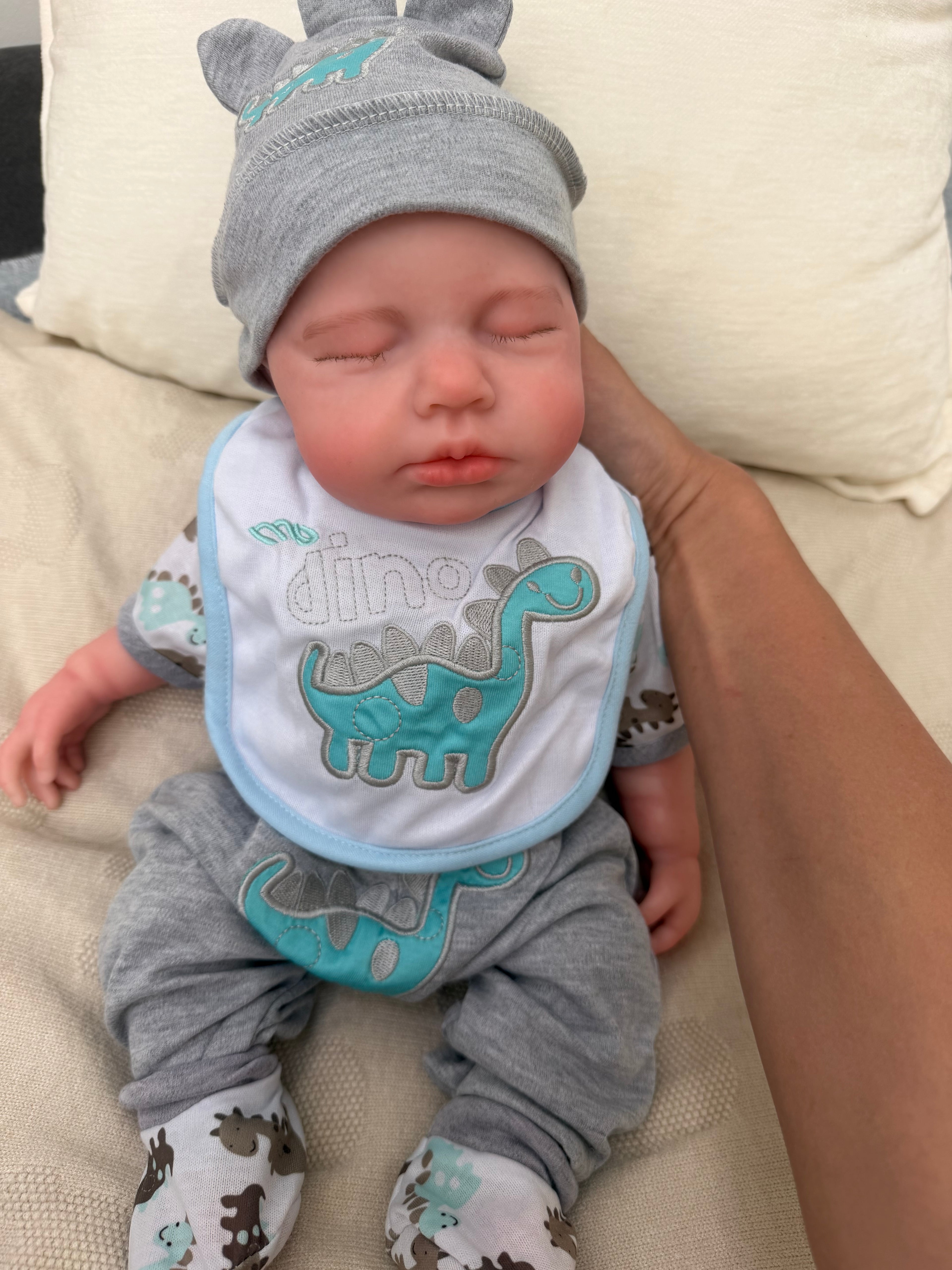 LEO - Realistic 100% Silicone Reborn Baby Doll Boy 47cm, Squishy & Floppy