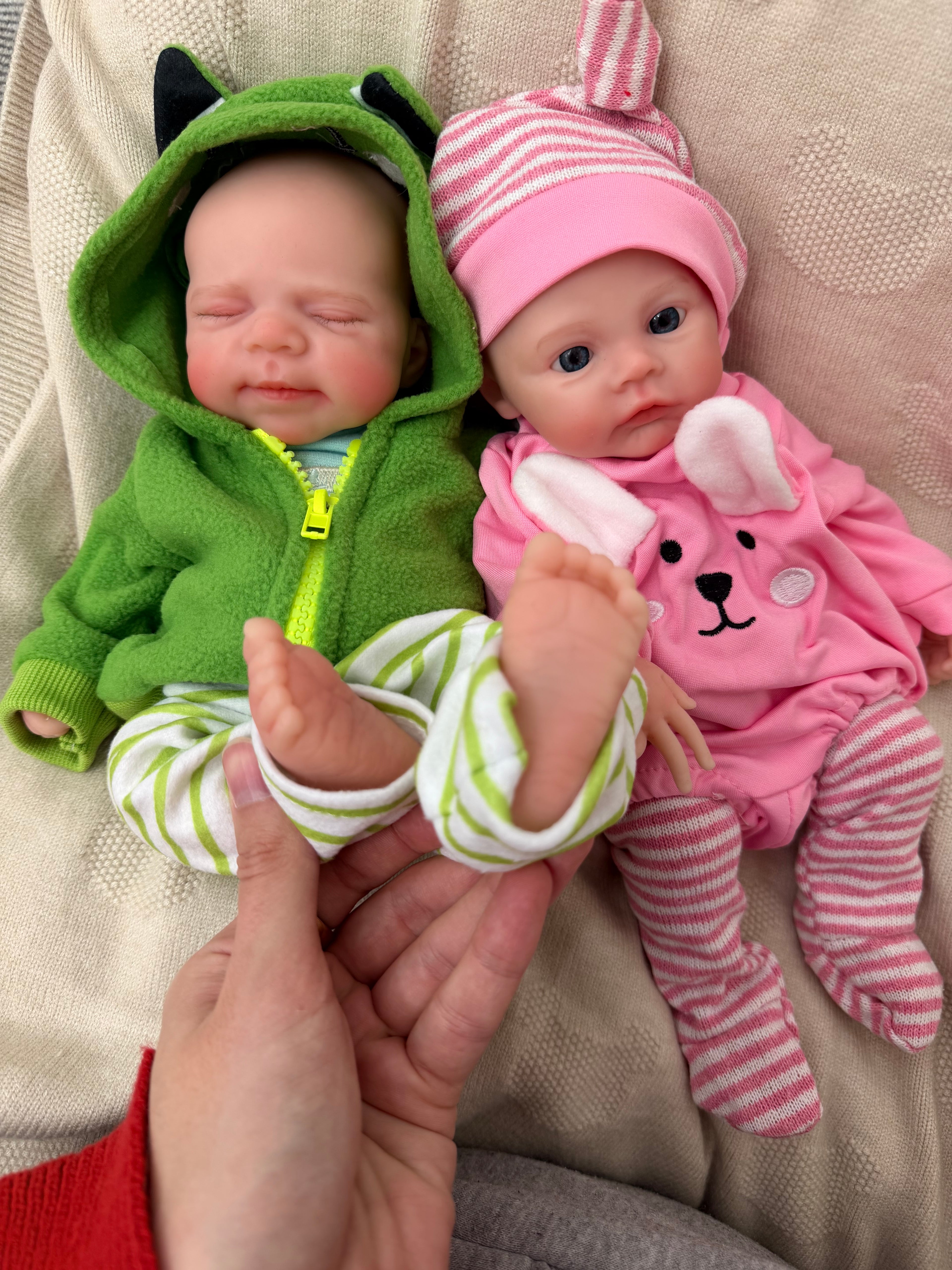 JACK & KIM - Realistic 100% Silicone Reborn Baby Dolls Twins 33cm, Squishy & Floppy