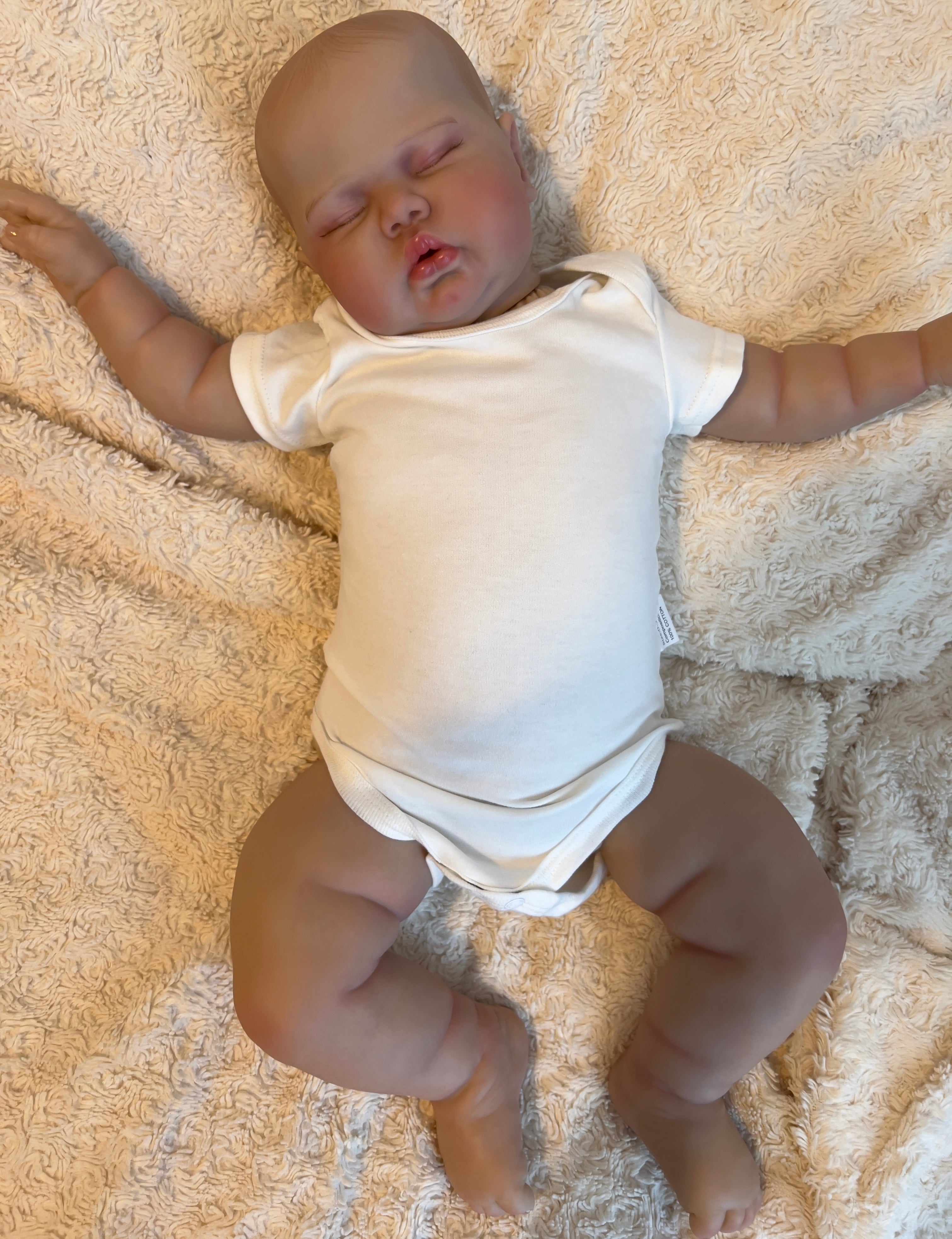Weighted Reborn Doll – Realistic Feel & Comforting Design