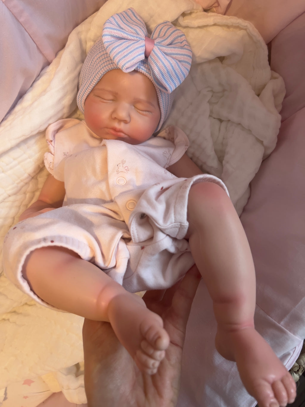 Realistic Silicone Baby Girl Doll – 45cm, Squishy & Floppy with Accessories