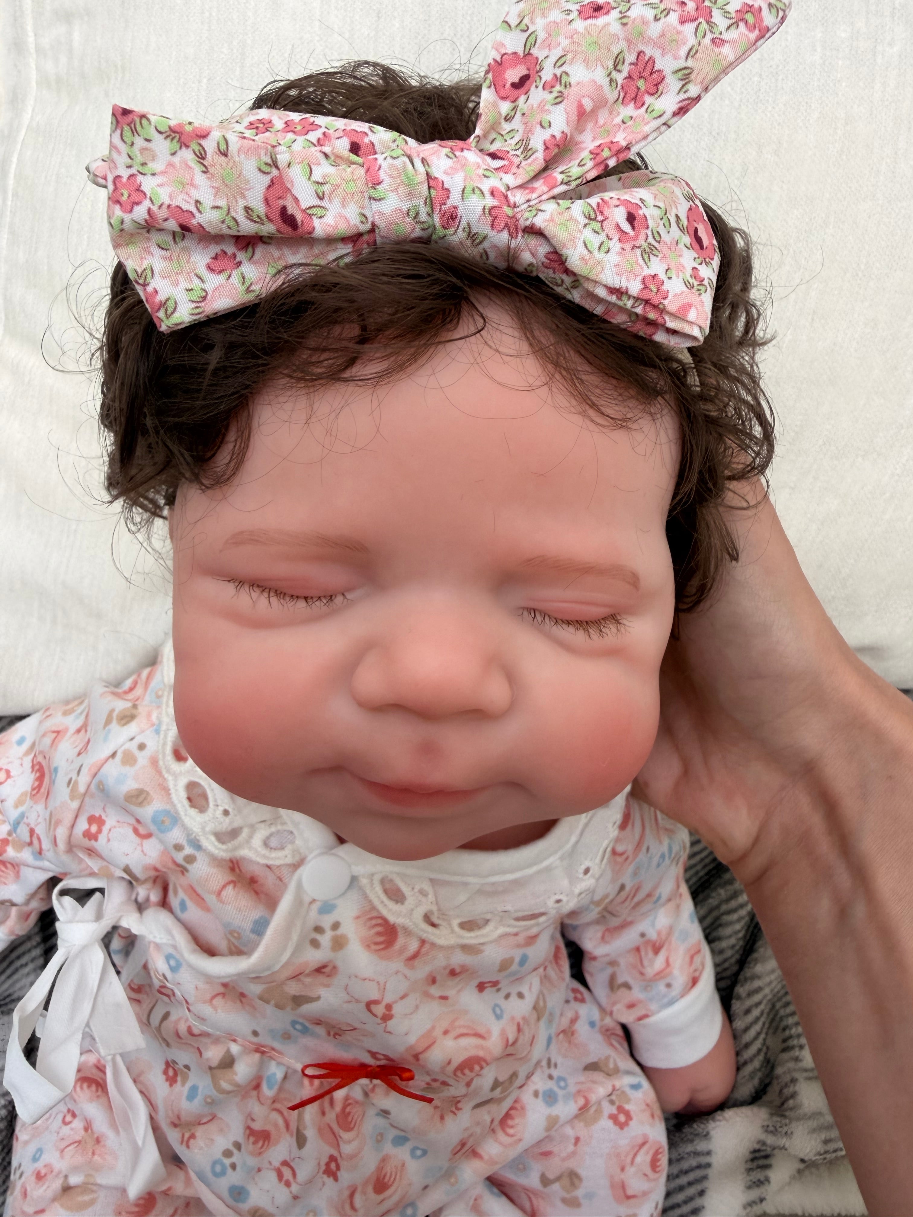 MIA - Realistic 100% Silicone Reborn Baby Doll 47cm, Squishy & Floppy