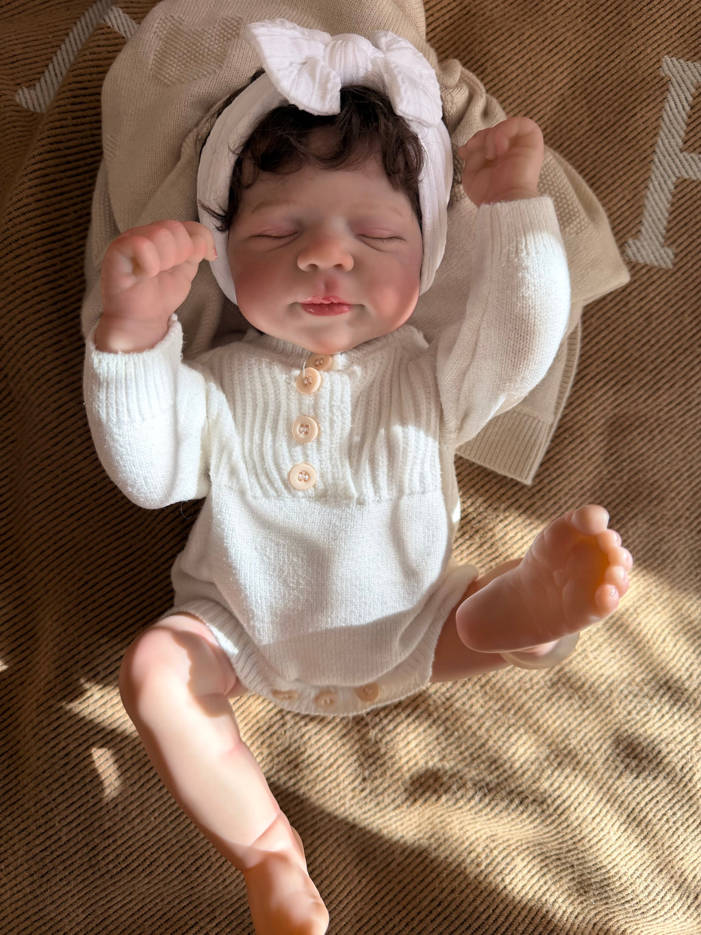 Realistic Full Vinyl Reborn Style Baby Girl – 47cm with Accessories