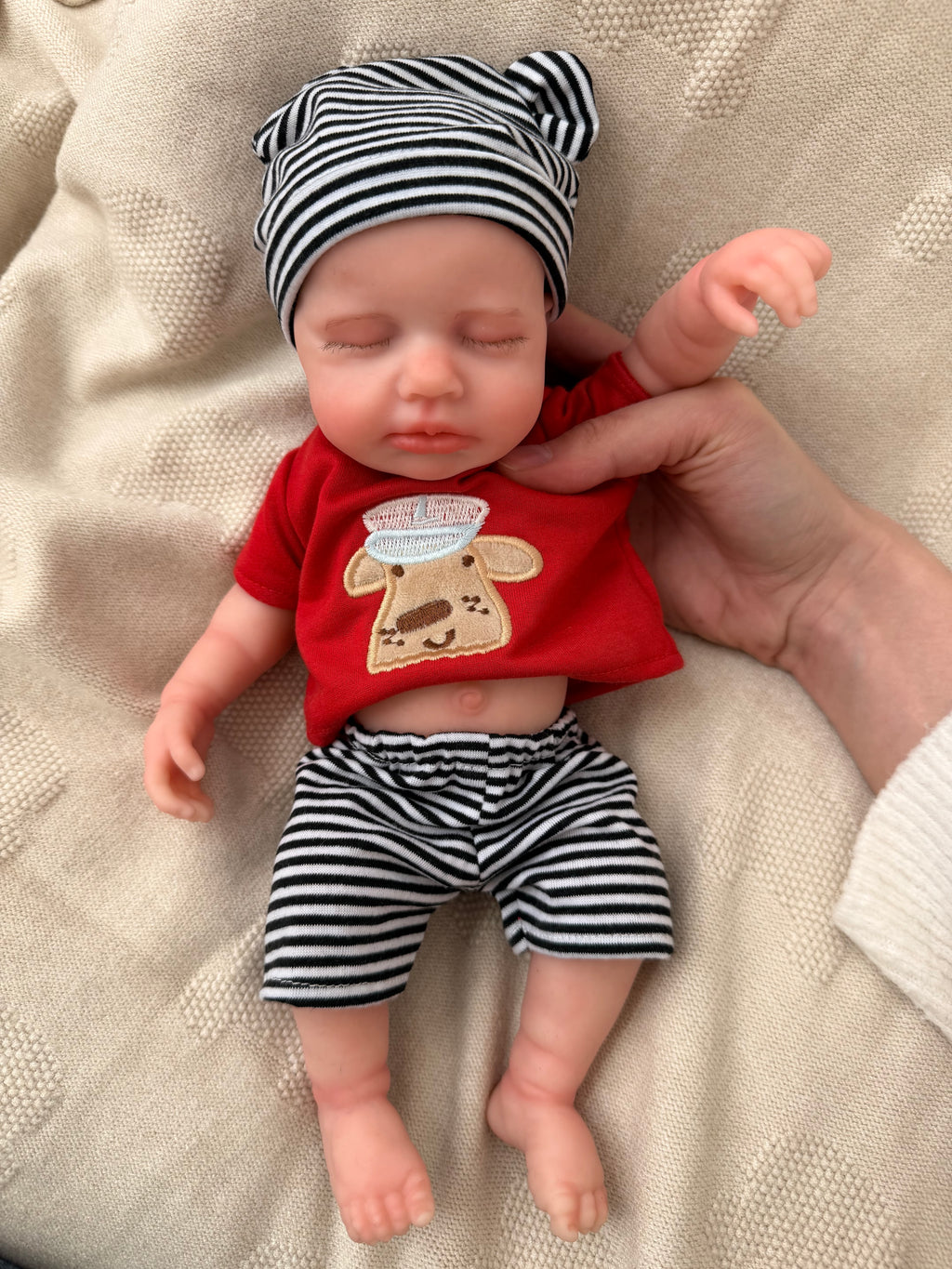 Mini LEO - Realistic 100% Silicone Reborn Baby Doll Boy 33cm, Squishy & Floppy