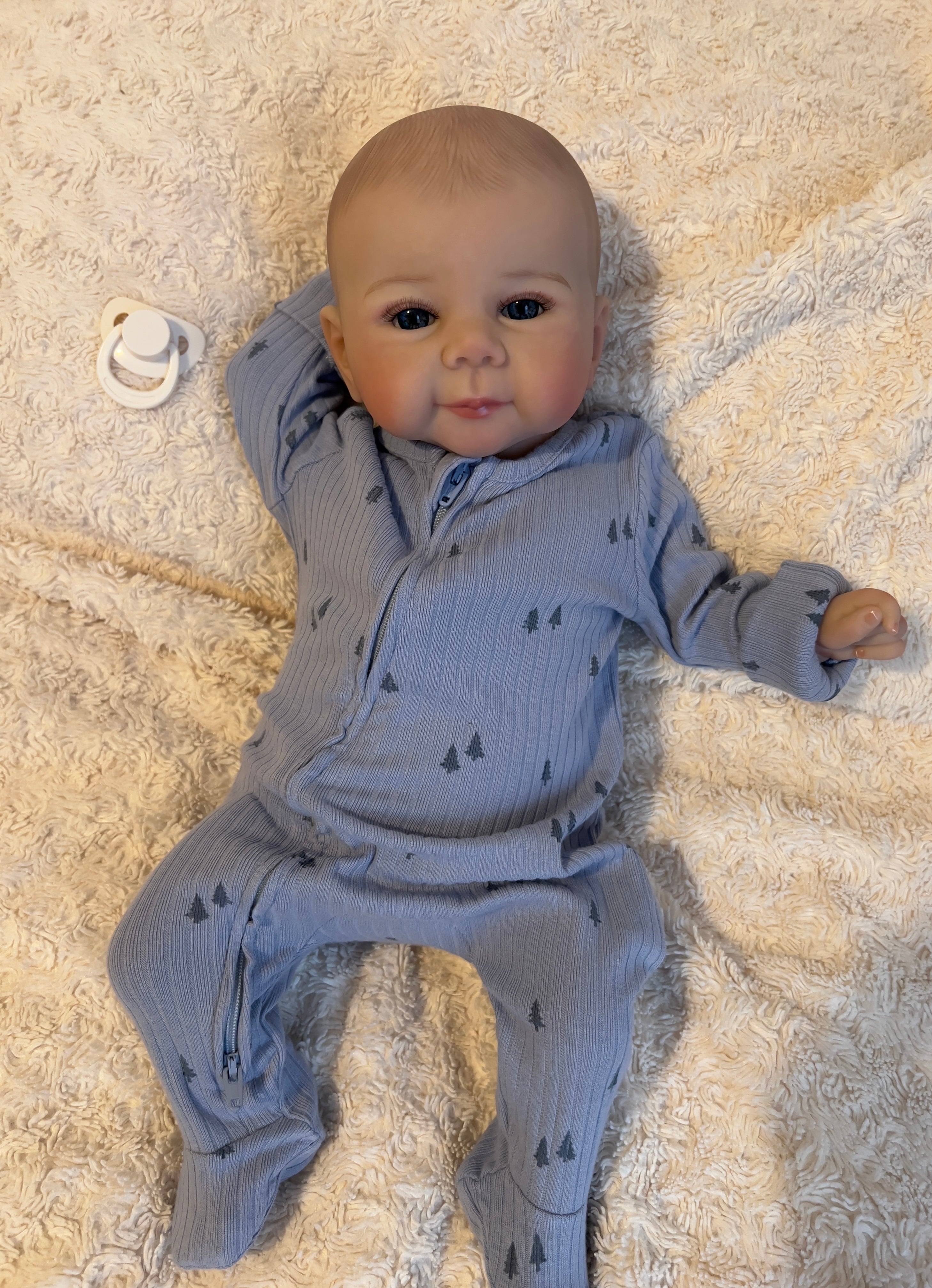 Weighted Reborn Doll – Realistic Feel & Comforting Design
