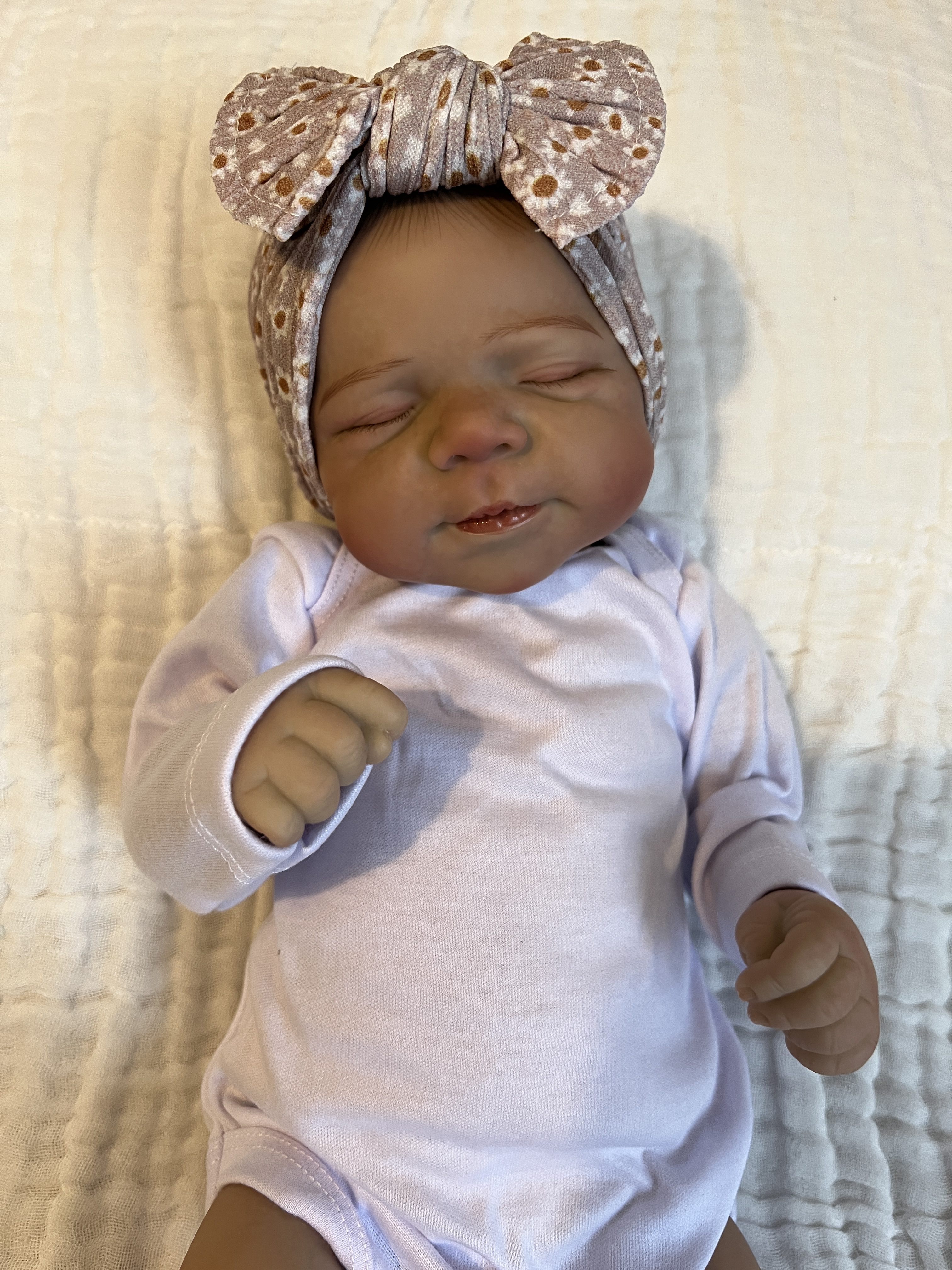 Realistic Reborn Baby Doll – 47cm Soft Cloth Body with Vinyl Limbs & Accessories