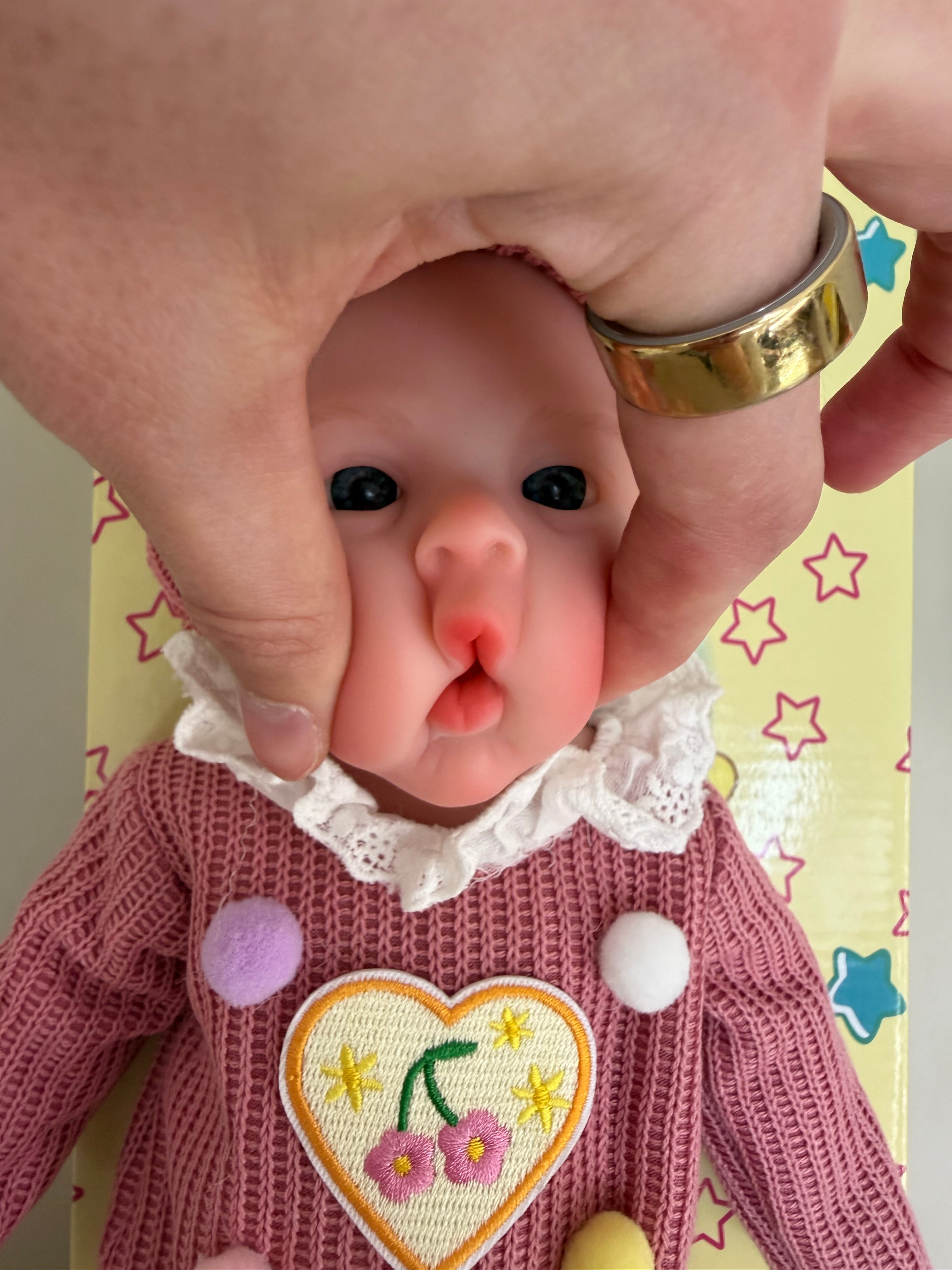 Mini KIM - Realistic 100% Silicone Reborn Baby Doll 33cm, Squishy & Floppy