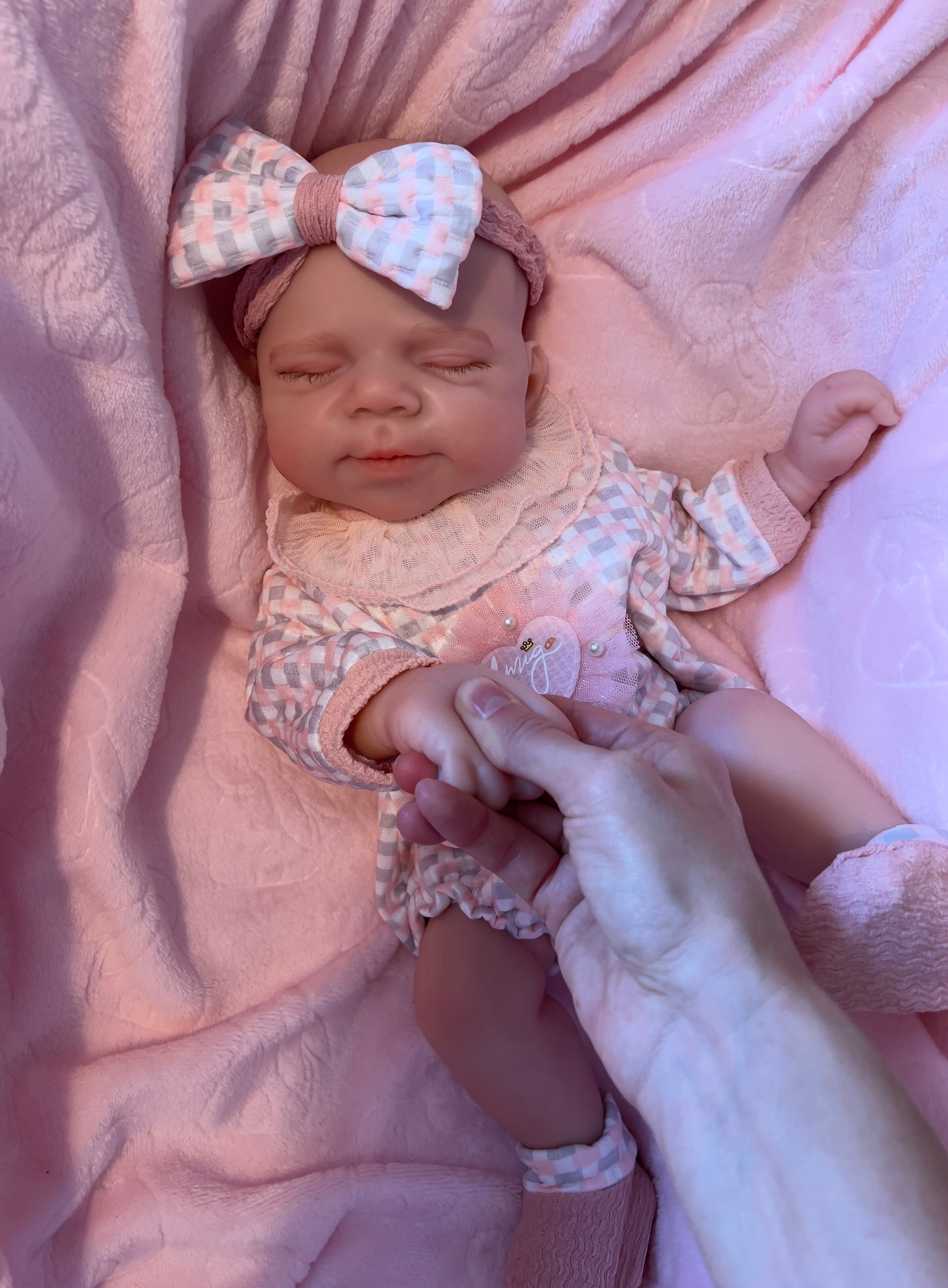 Realistic Silicone Baby Girl Doll – 47cm, Squishy & Floppy with Accessories