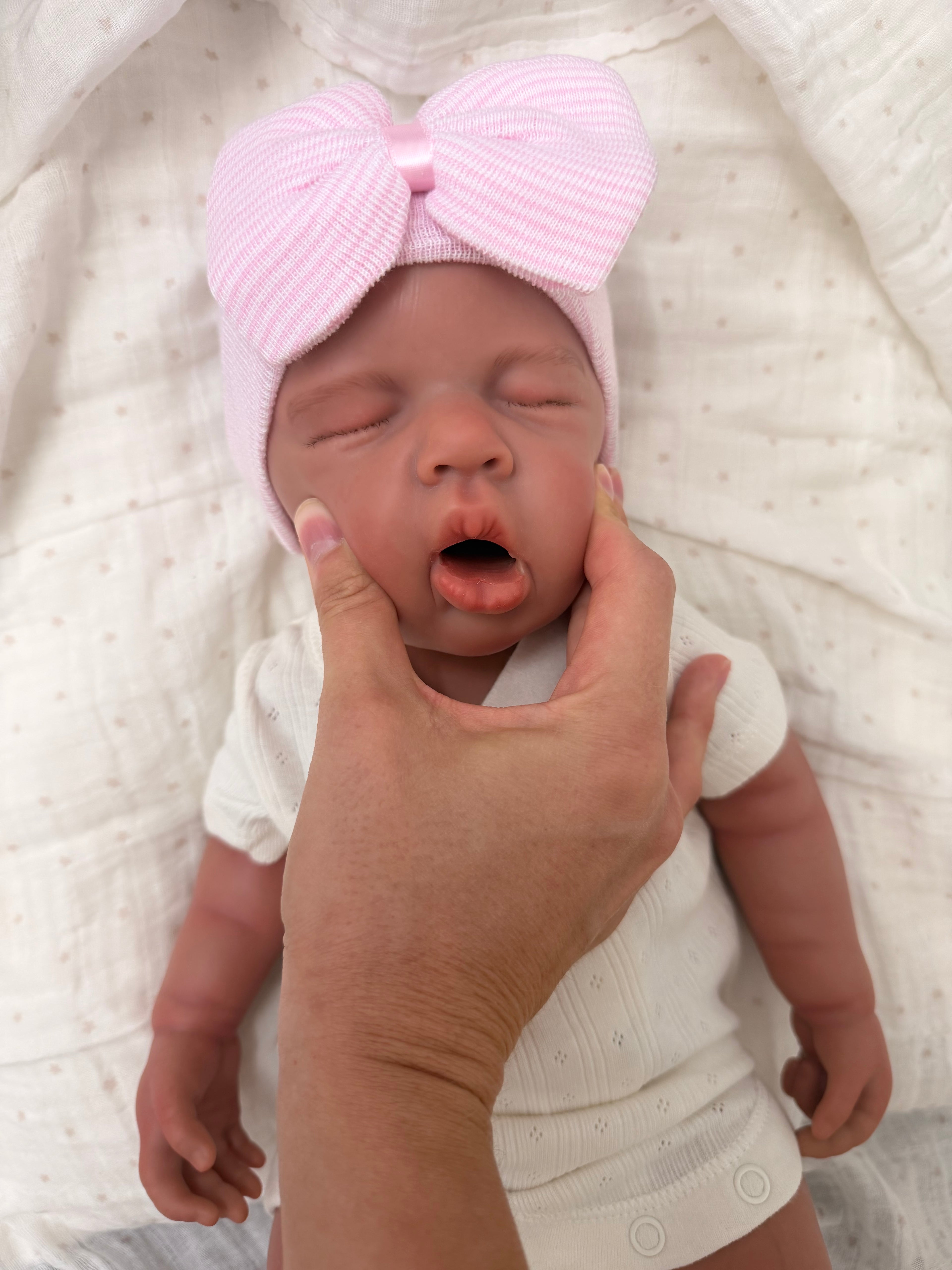 47cm Floppy Full Body Silicone Reborn Baby Girl – LUCINDA (Dark Skin) | Dollsy