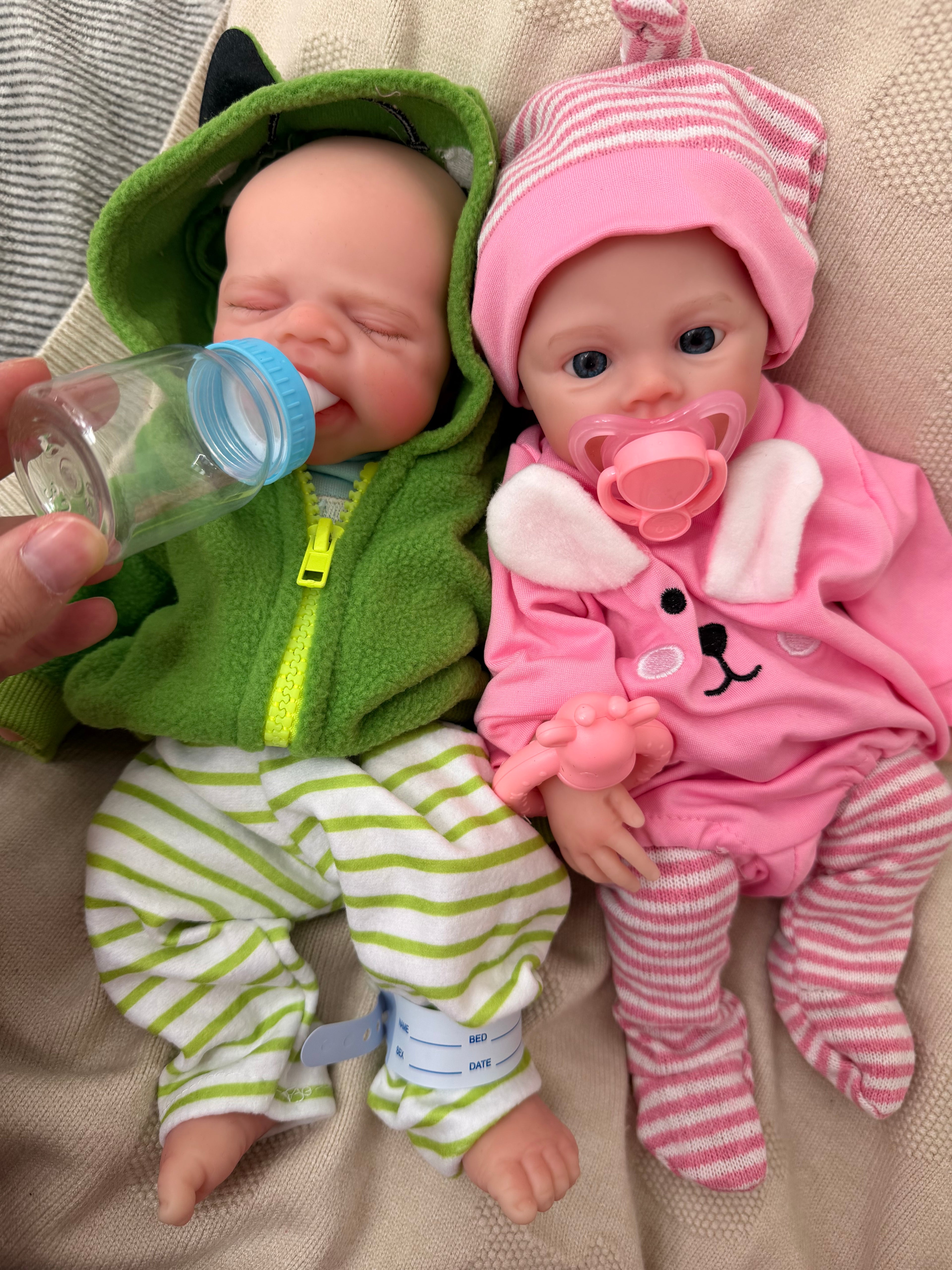 JACK & KIM - Realistic 100% Silicone Reborn Baby Dolls Twins 33cm, Squishy & Floppy