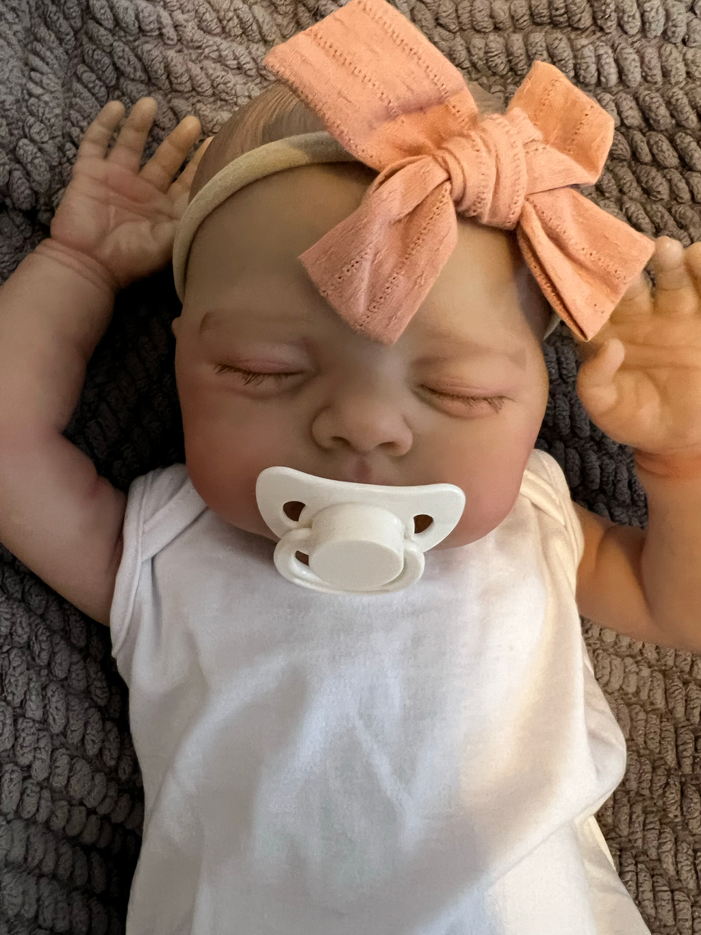 Realistic Reborn Baby Doll – 47cm Soft Cloth Body with Vinyl Limbs & Accessories